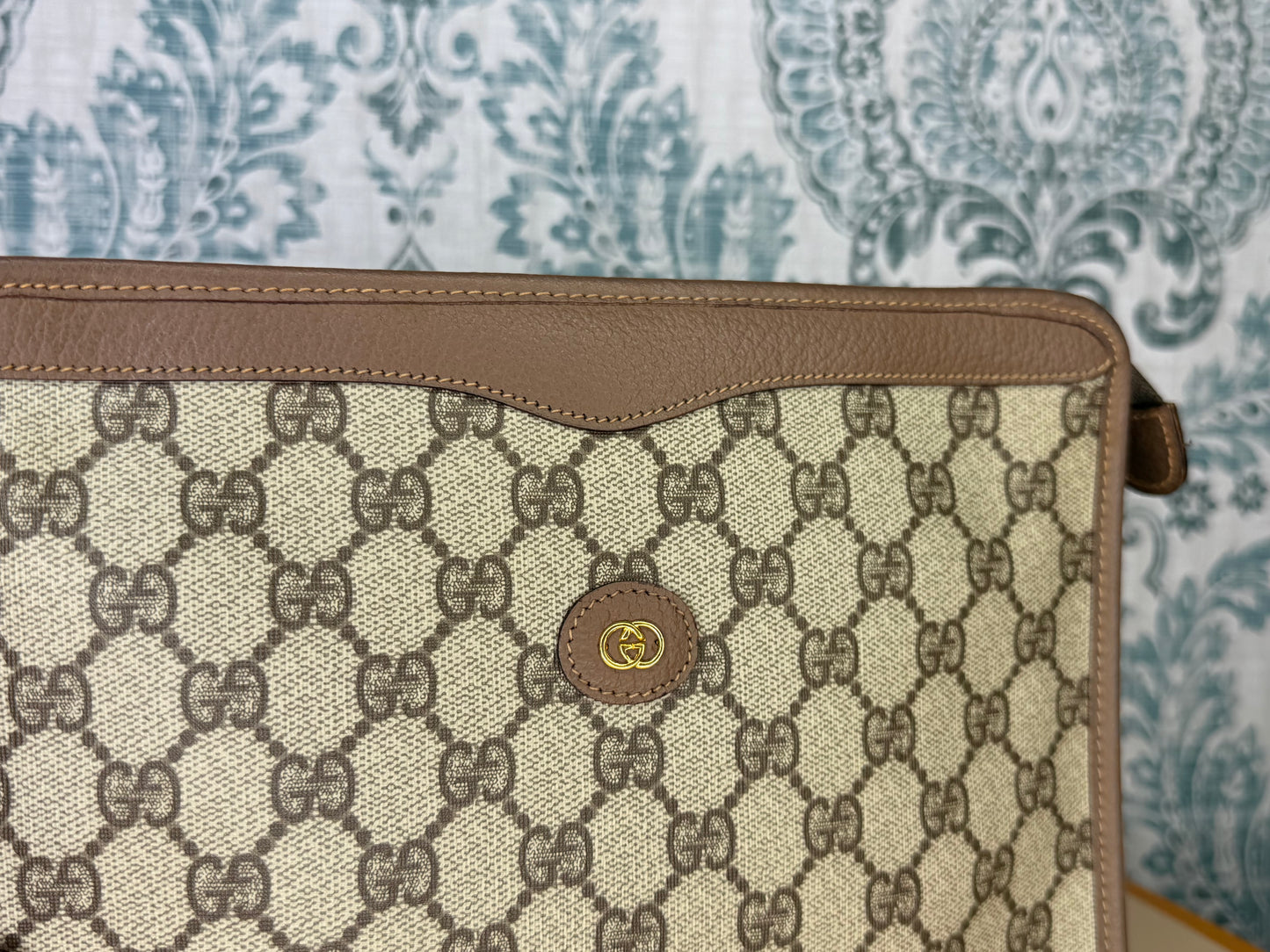 Gucci Supreme Brown Clutch