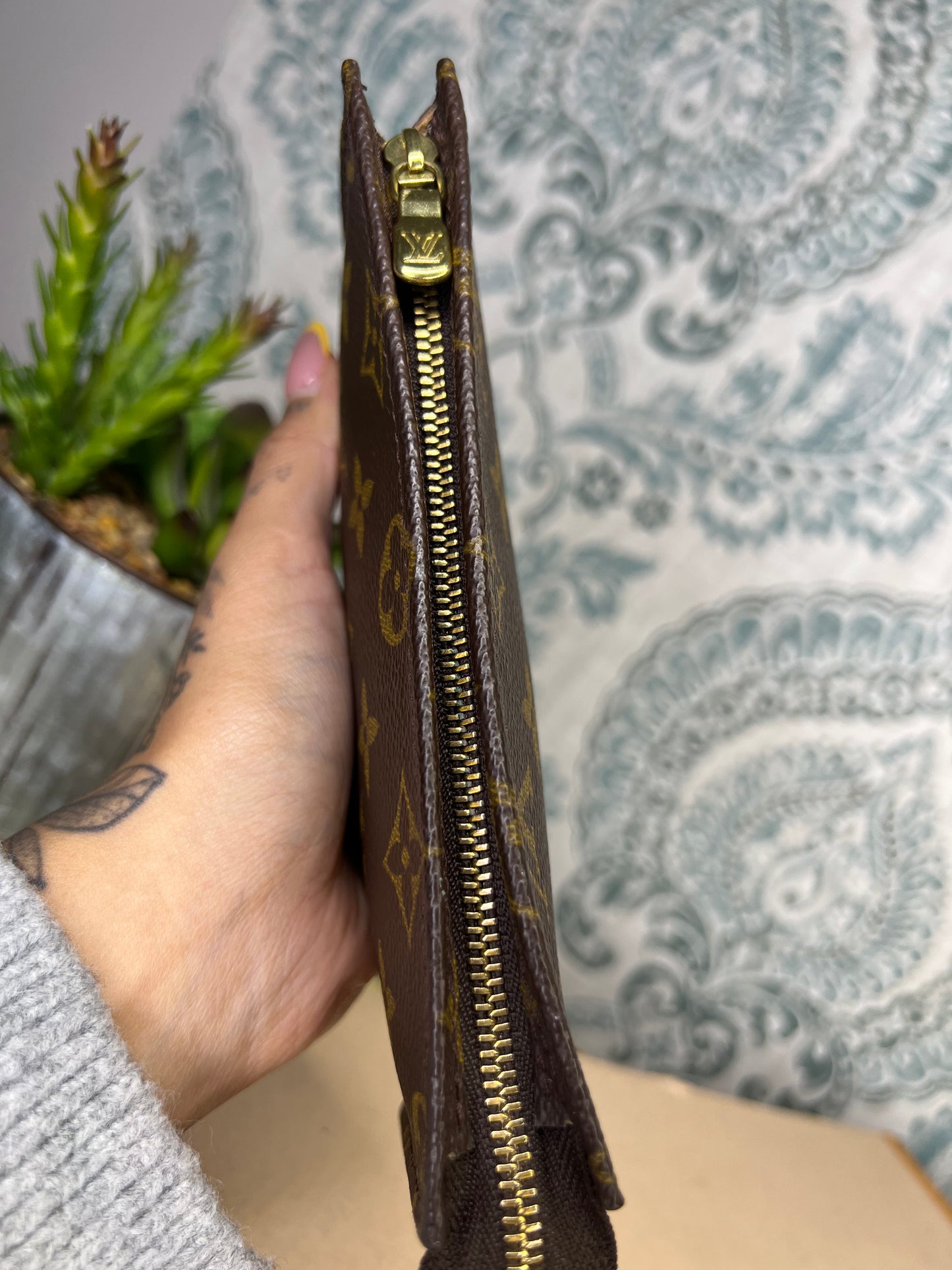 Louis Vuitton Bucket PM Pouch