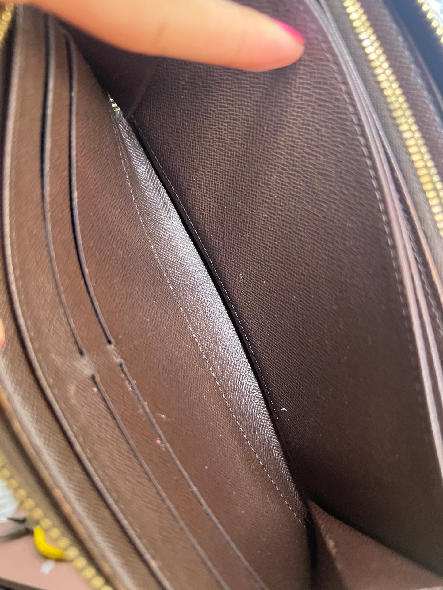 Louis Vuitton Damier Ebene Zippy Wallet