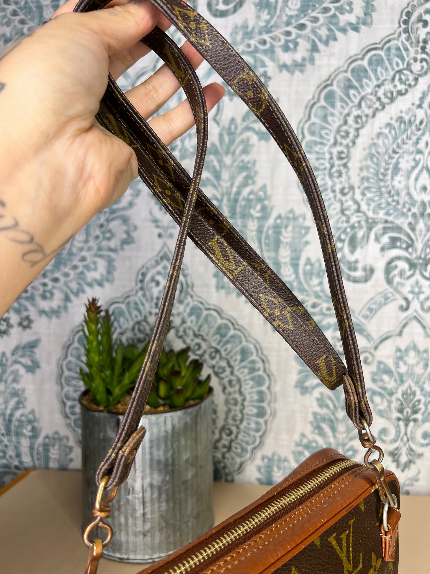 Louis Vuitton Vintage Marly Bandouliere