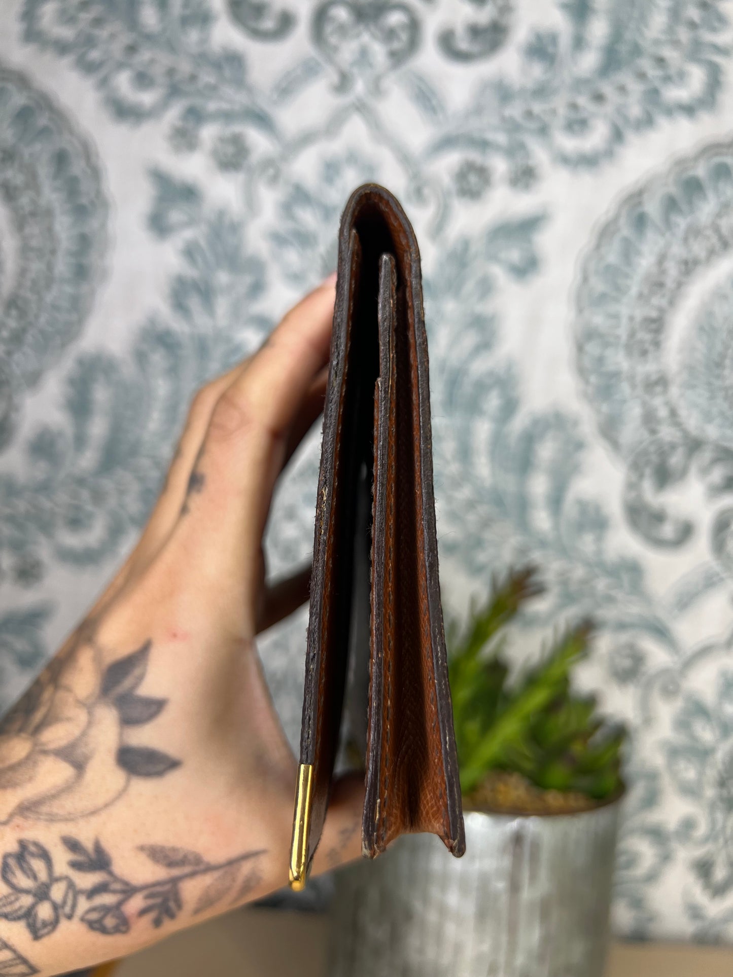Louis Vuitton Monogram Vintage Vertical Wallet