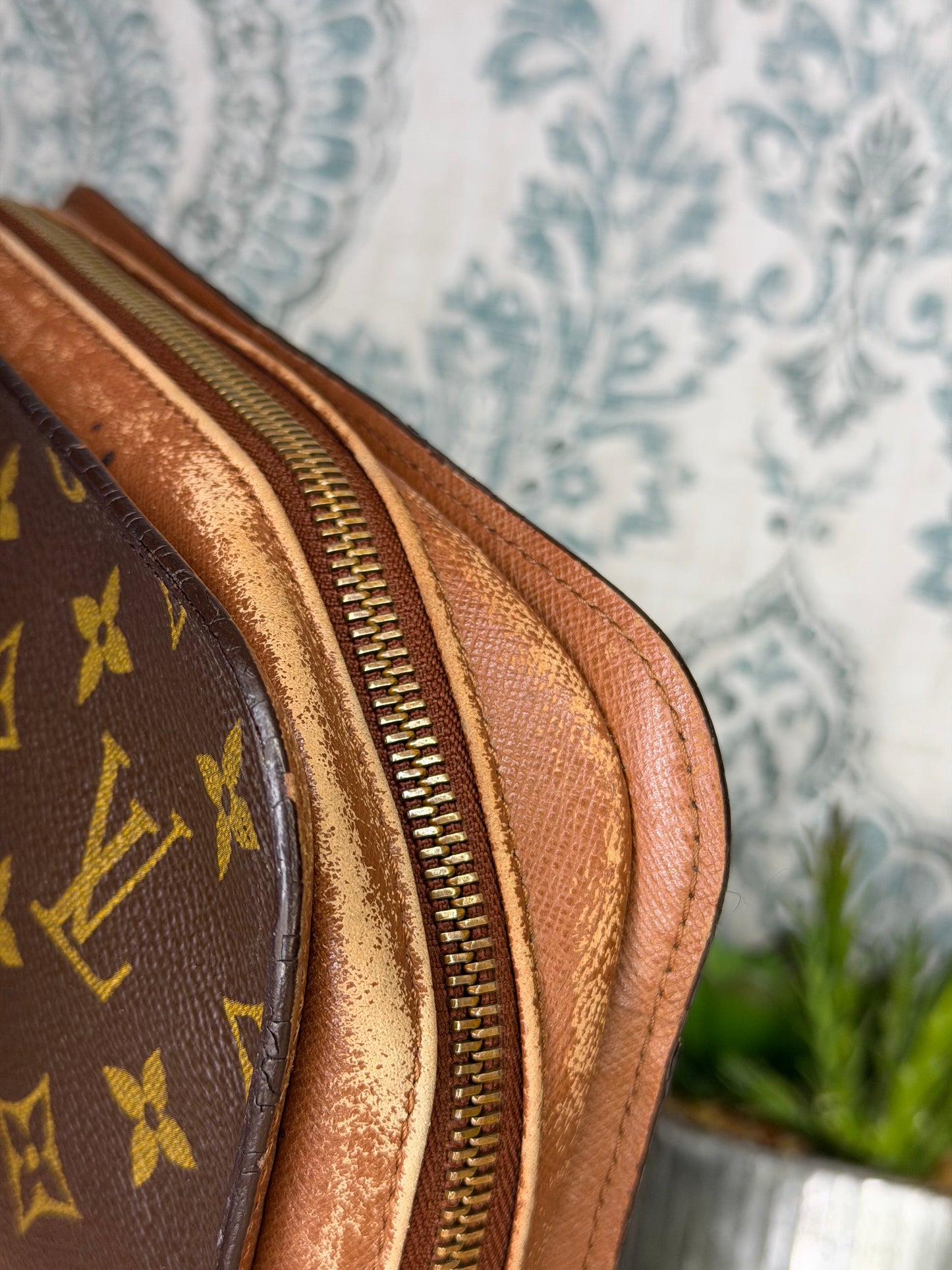 Louis Vuitton Monogram Orsay Clutch