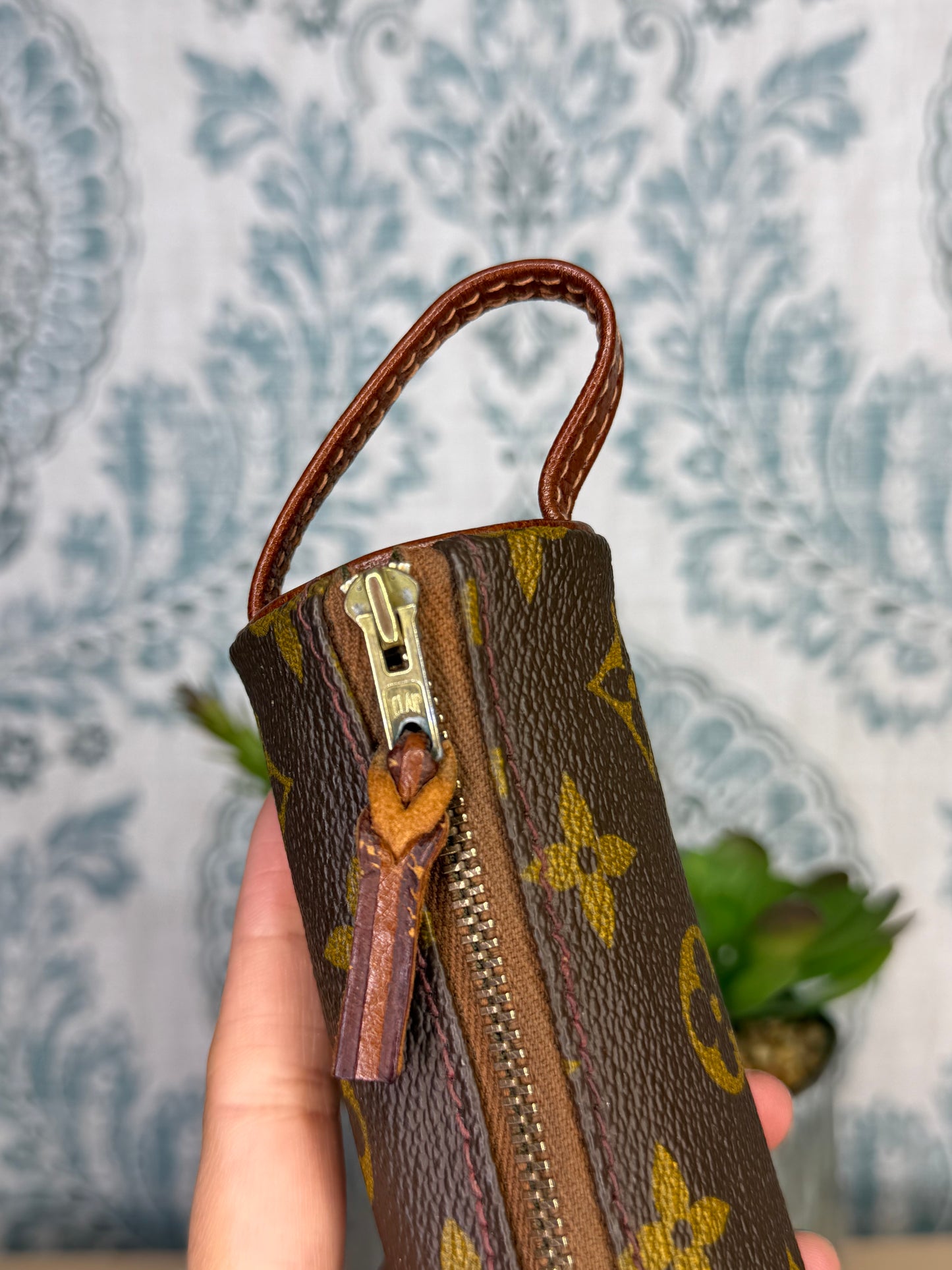 Louis Vuitton Etui 3 Balles De Golf Ball Pouch