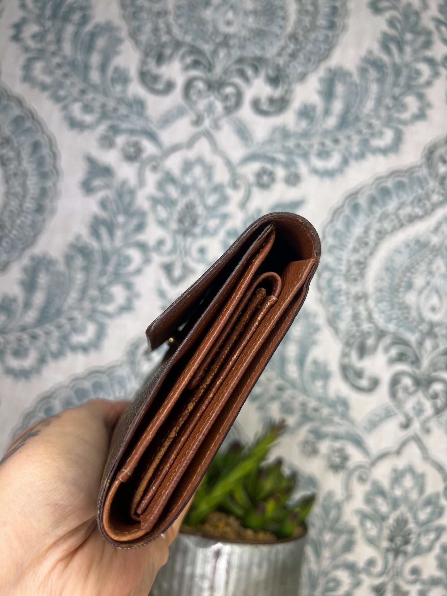 Louis Vuitton Monogram Passport Trifold Wallet #4