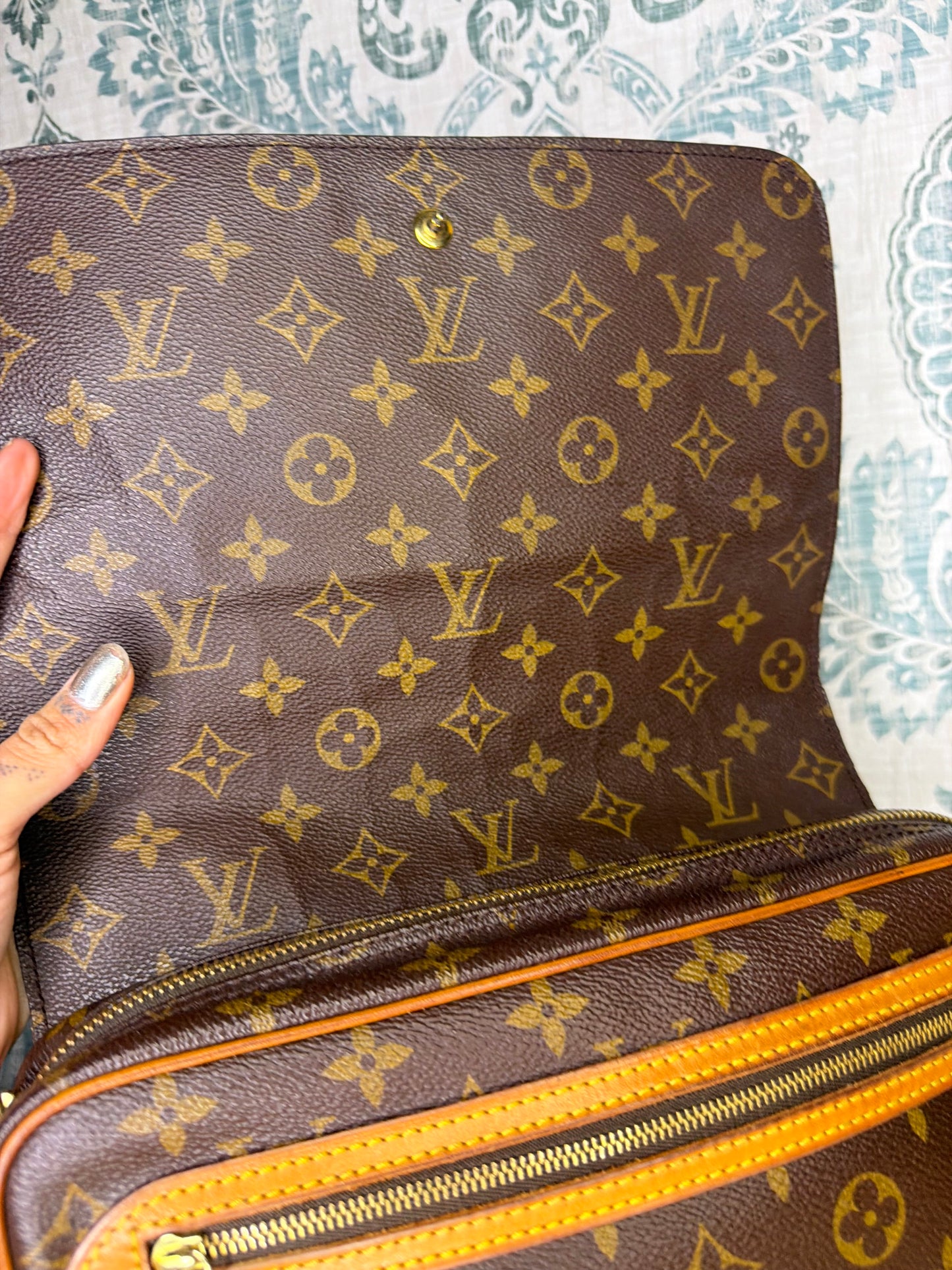 Louis Vuitton Saint Germain 27