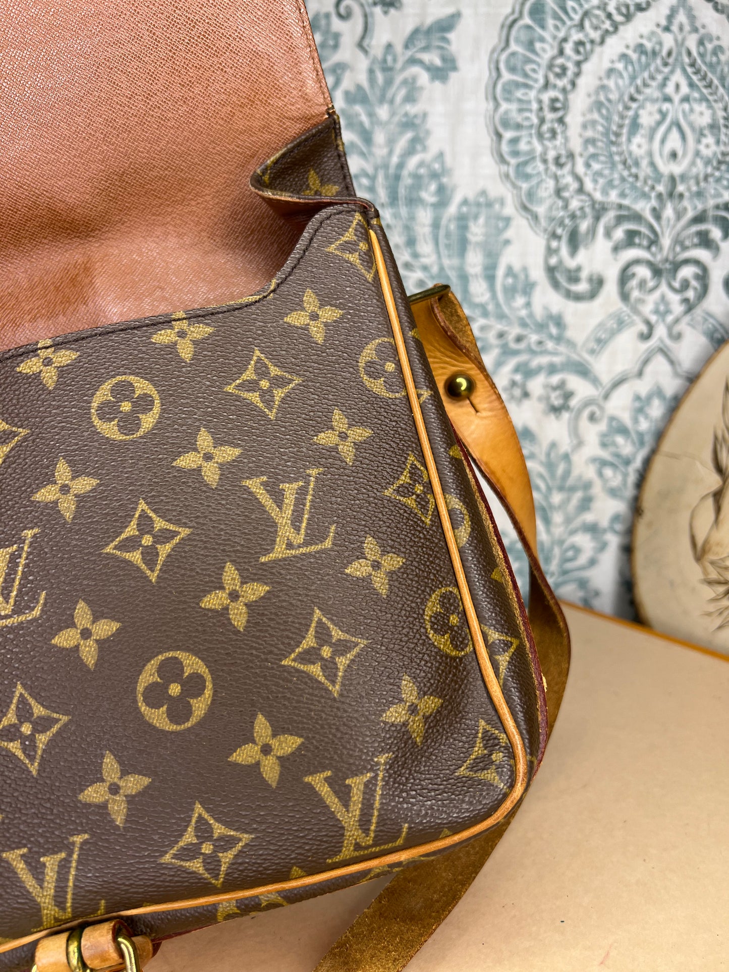 Louis Vuitton Cartouchiere GM