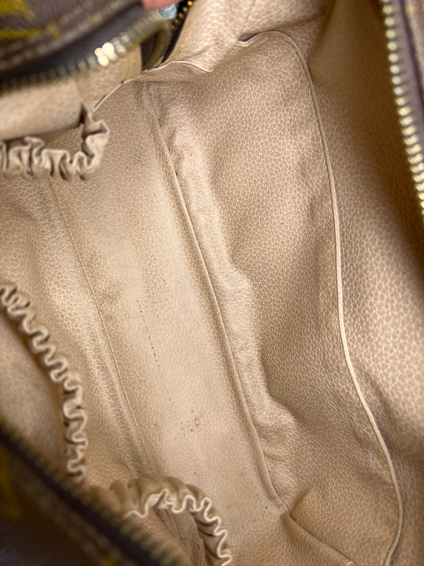 Louis Vuitton Trousse 28