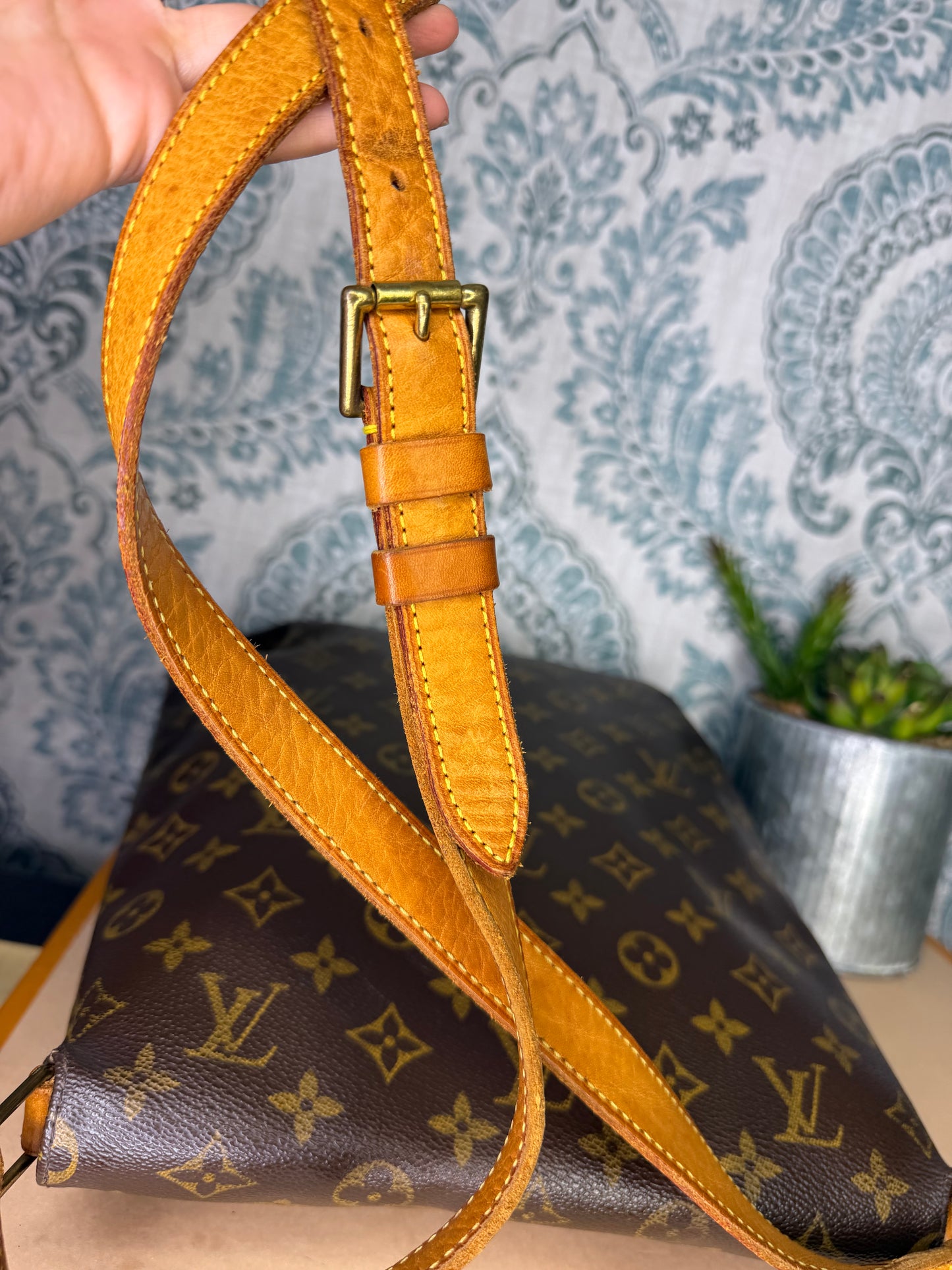 Louis Vuitton Musette Salsa GM