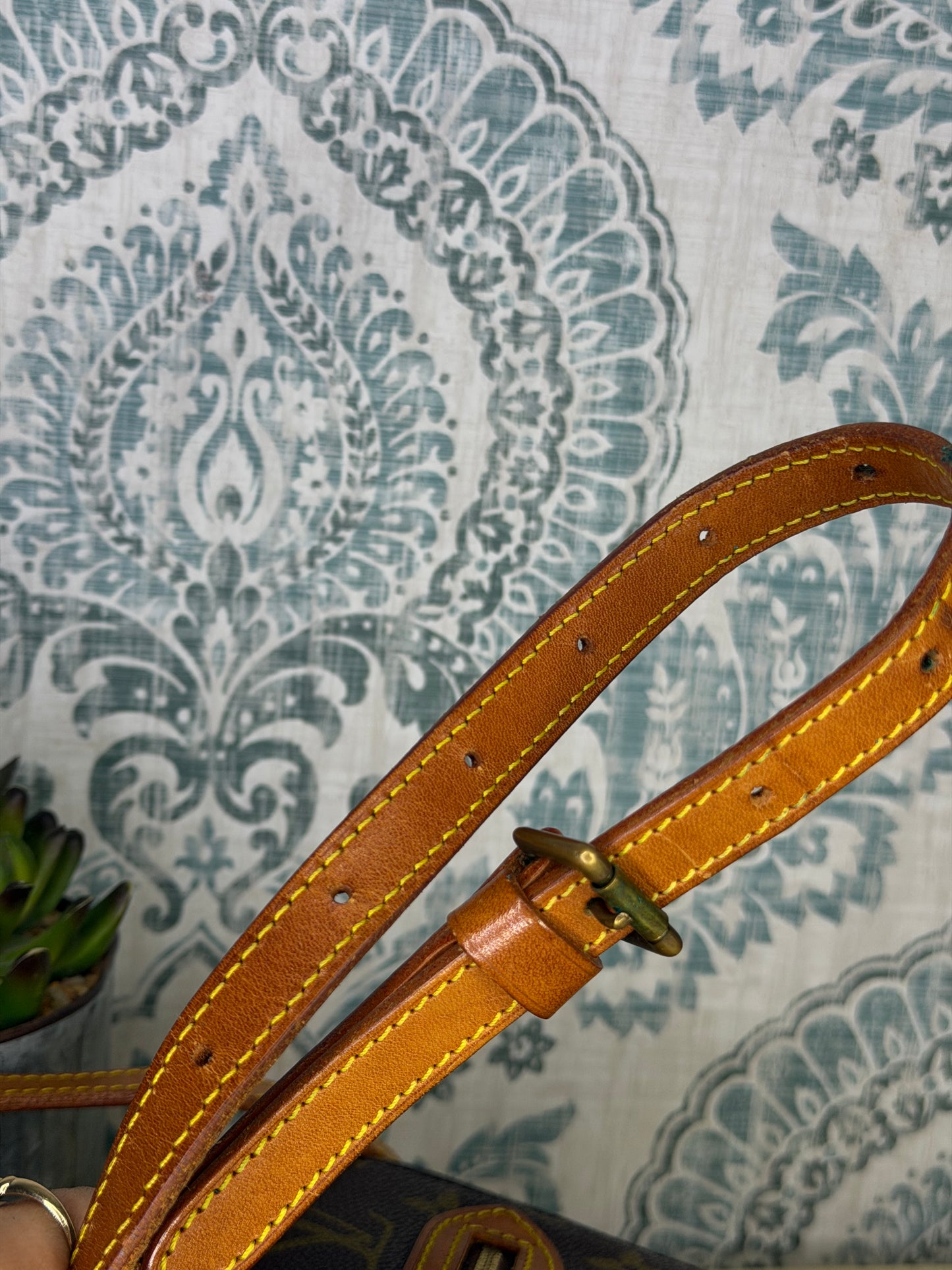 Louis Vuitton Saint Germain 24