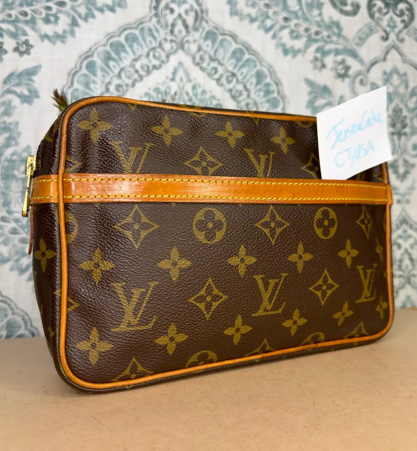 Louis Vuitton Compiegne 23