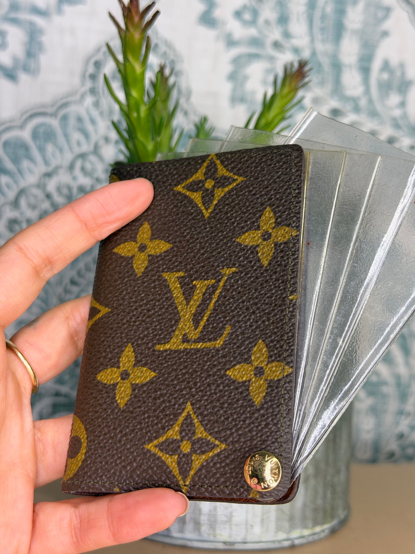Louis Vuitton Porte Cartes Pression