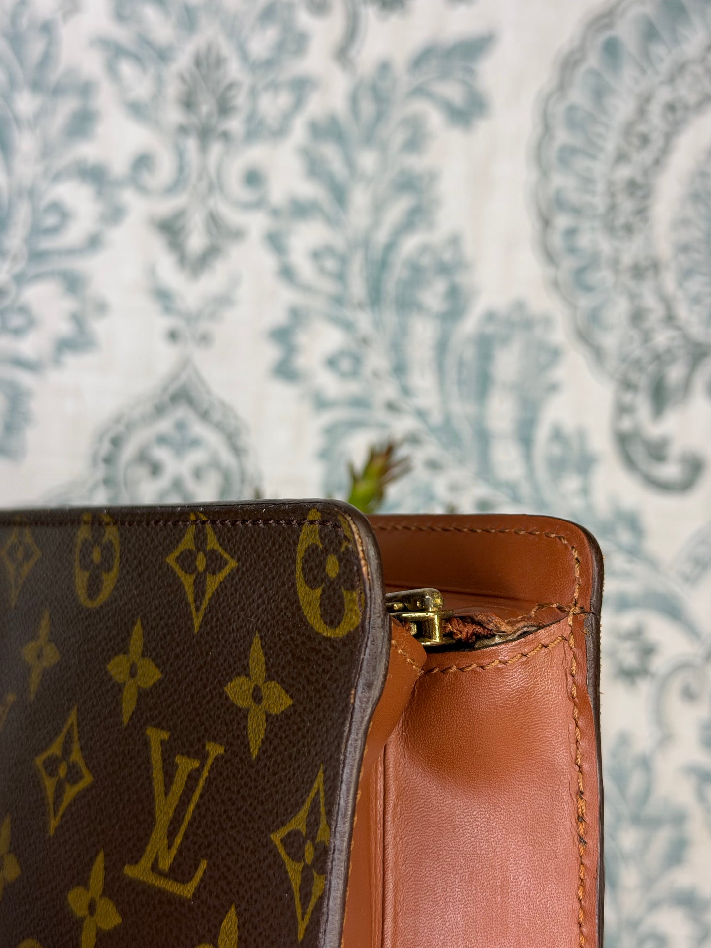 Louis Vuitton Pochette Homme Clutch