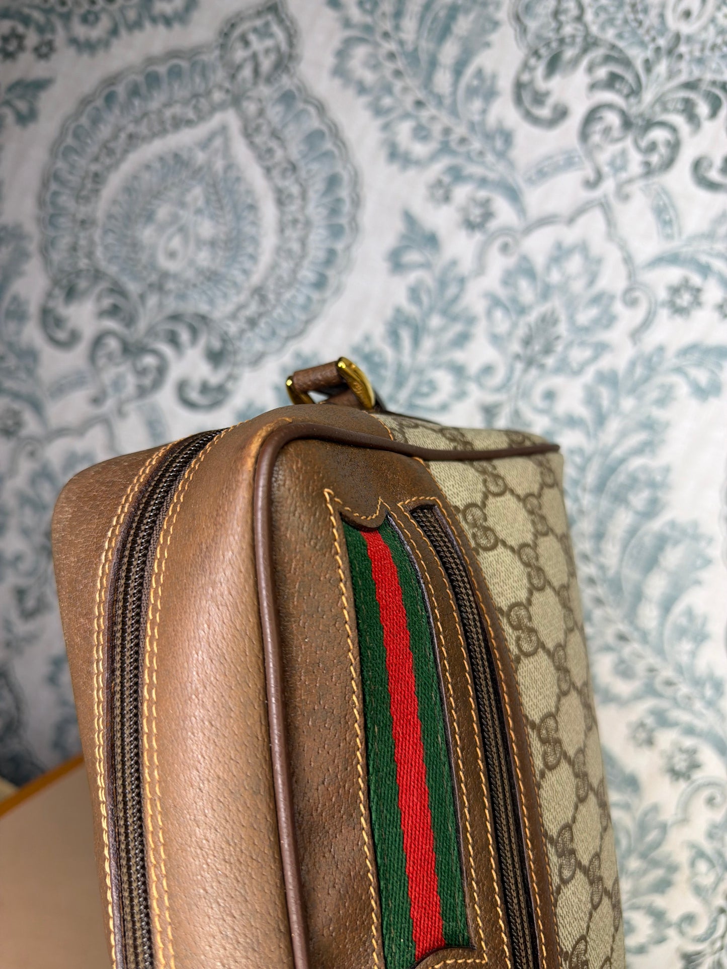 Gucci Vintage Supreme Sherry Line Purse
