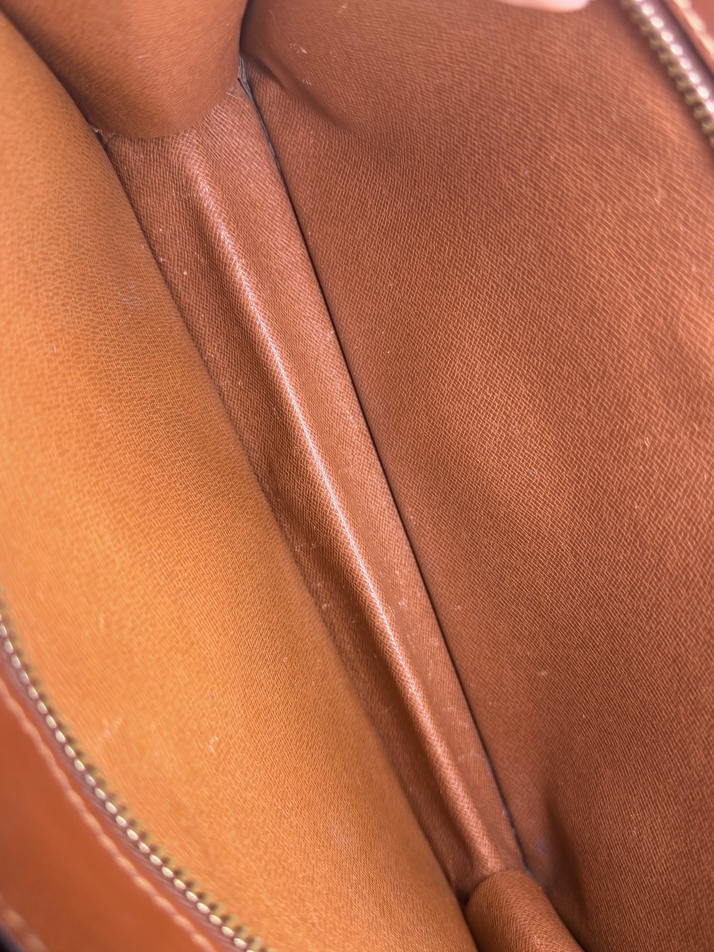 Louis Vuitton Pochette Homme Clutch