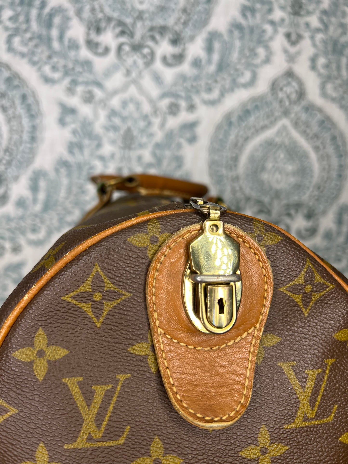 Louis Vuitton French Company Keepall 45 Bon Voyage Bazaar Beverly Hills