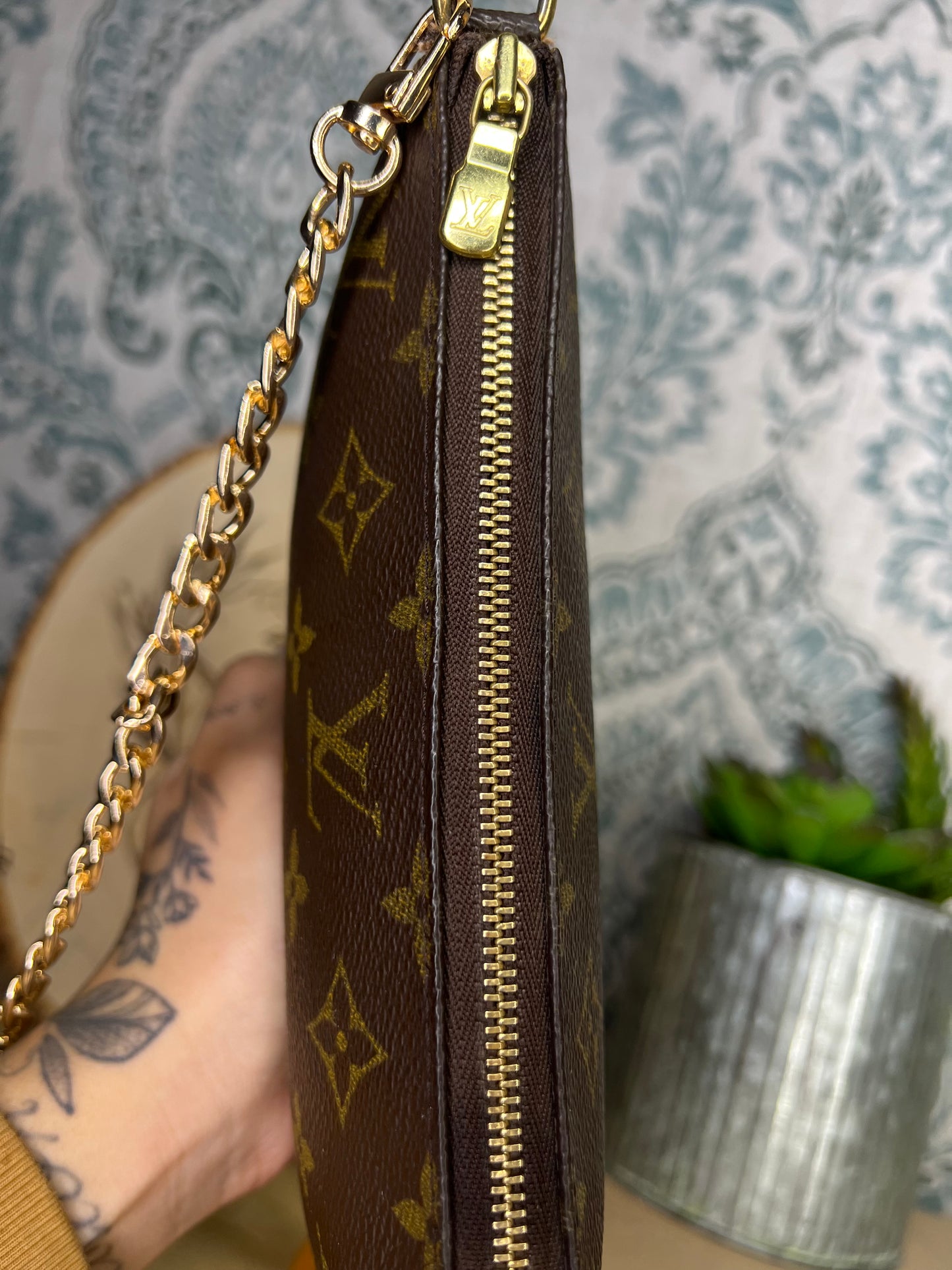 Louis Vuitton Pochette Acessories #1