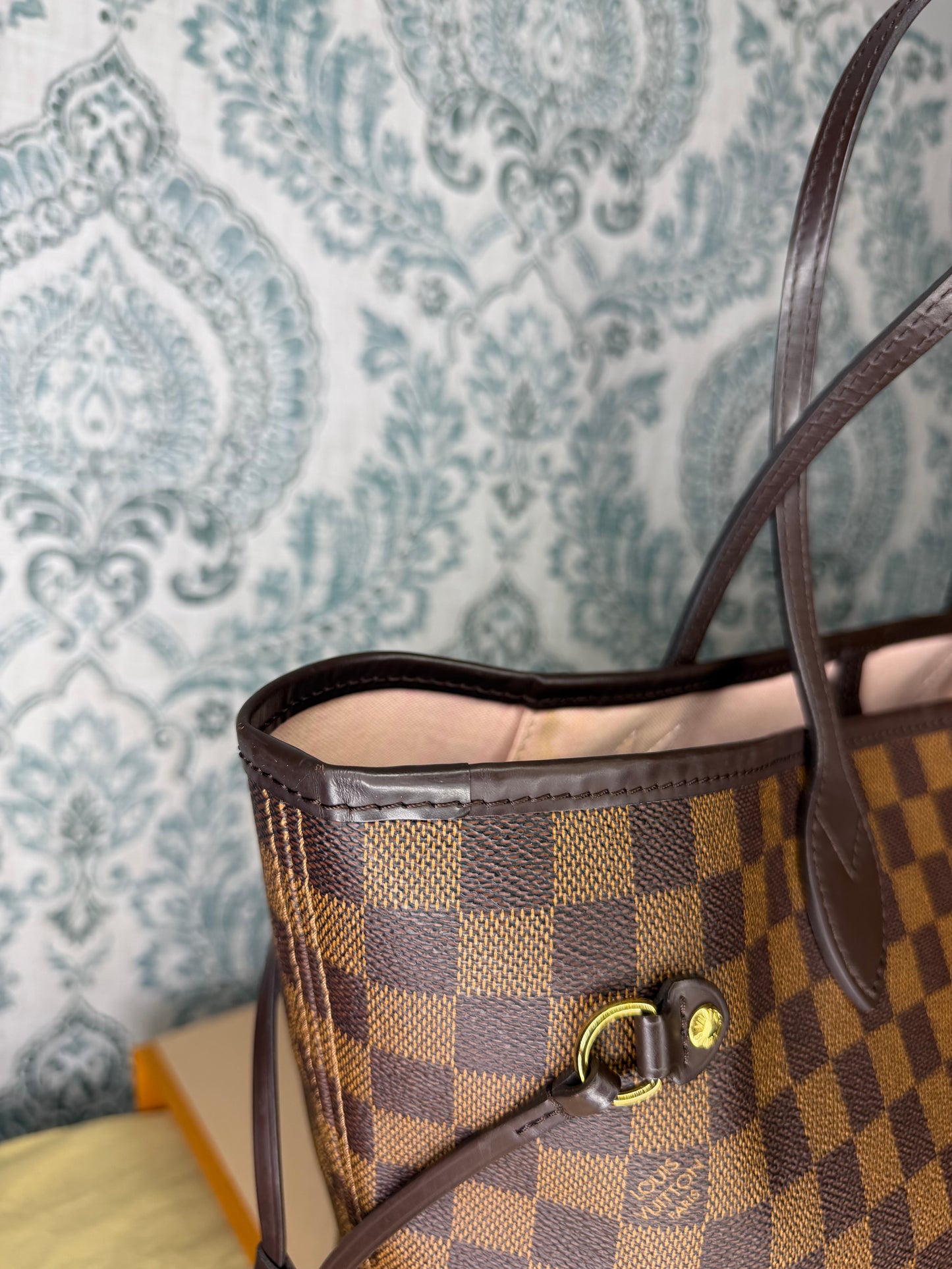 Louis Vuitton Damier Ebene Neverfull MM Rose Ballerine