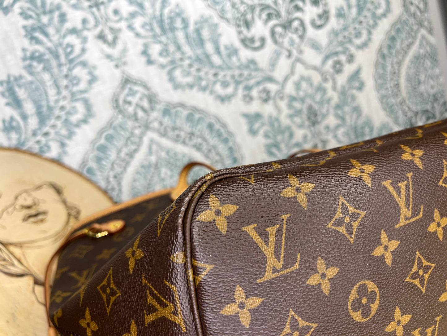 Neverfull MM Cherry Red