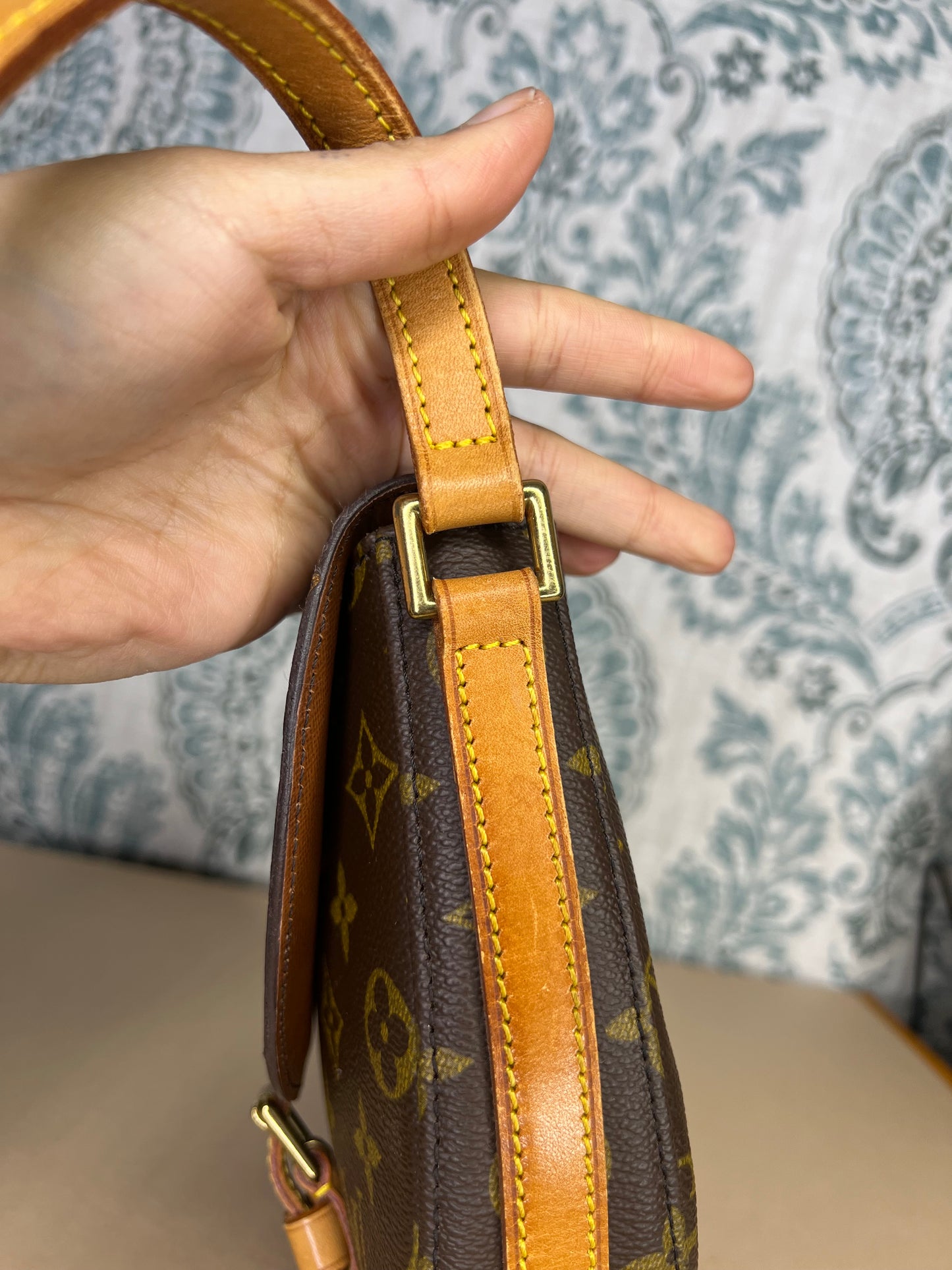 Louis Vuitton Chantilly PM