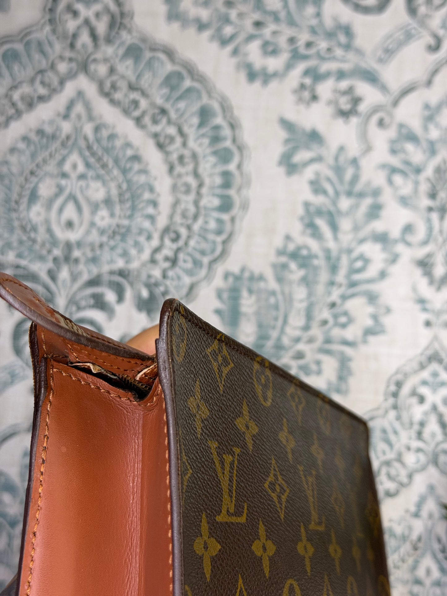 Louis Vuitton Pochette Homme Clutch
