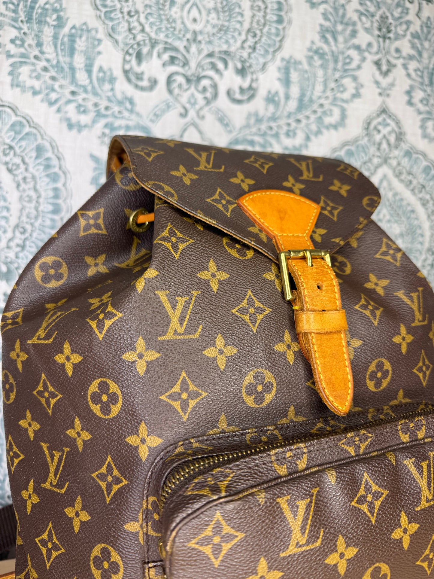 Louis Vuitton Montsouris GM