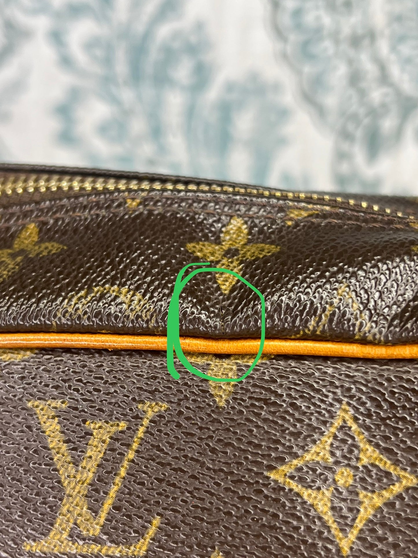 Louis Vuitton Nile PM