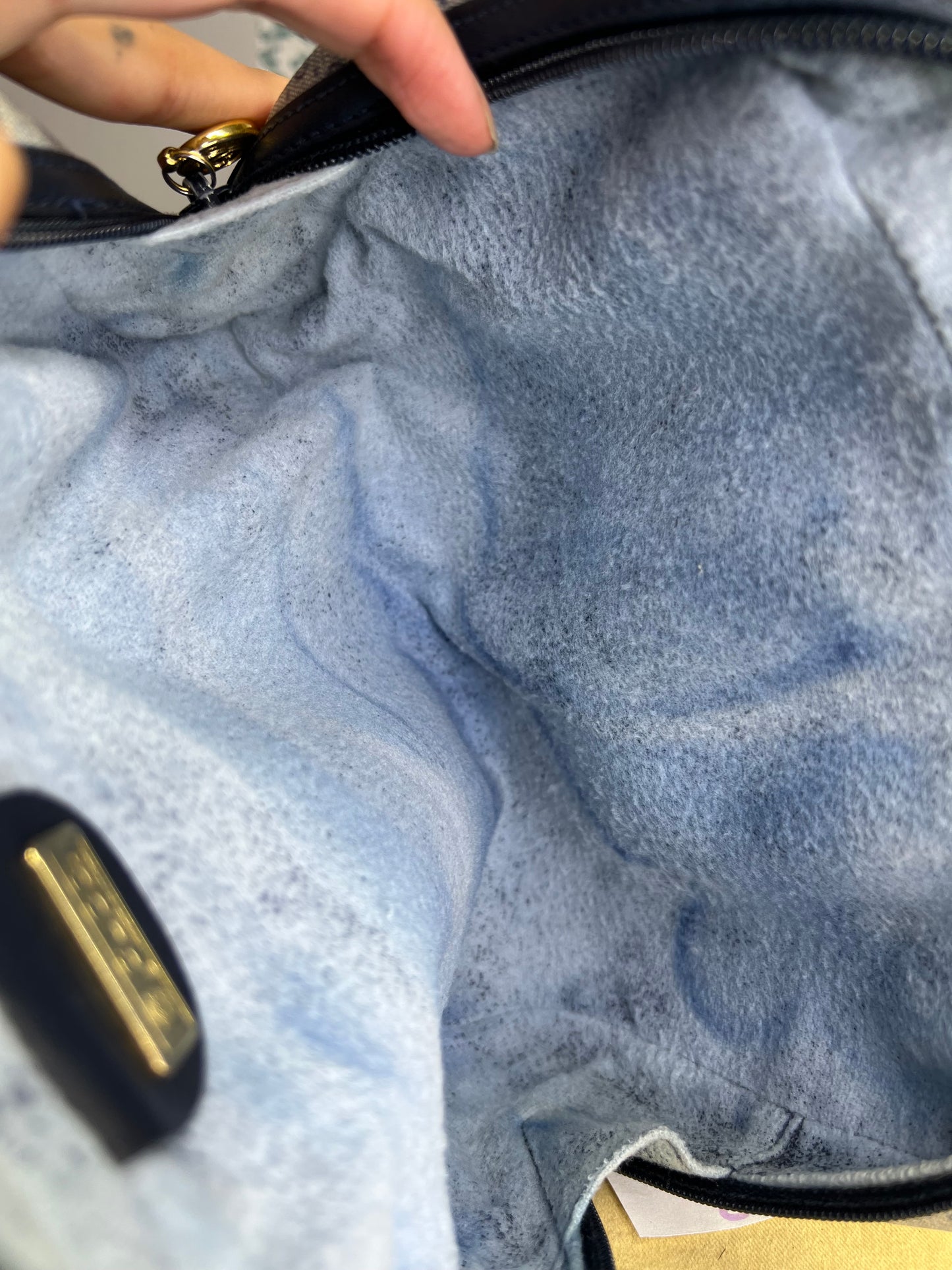 Micro Gucci Navy Vintage Clutch