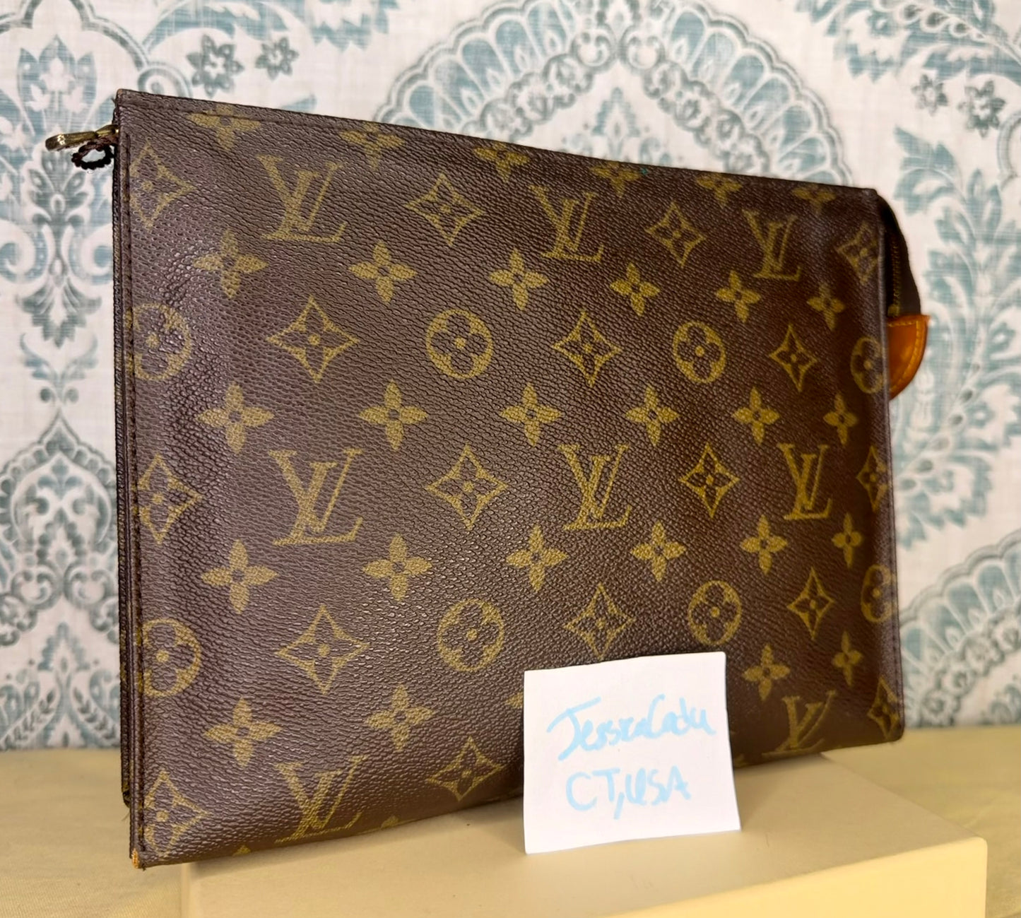 Louis Vuitton Monogram Toiletry 26