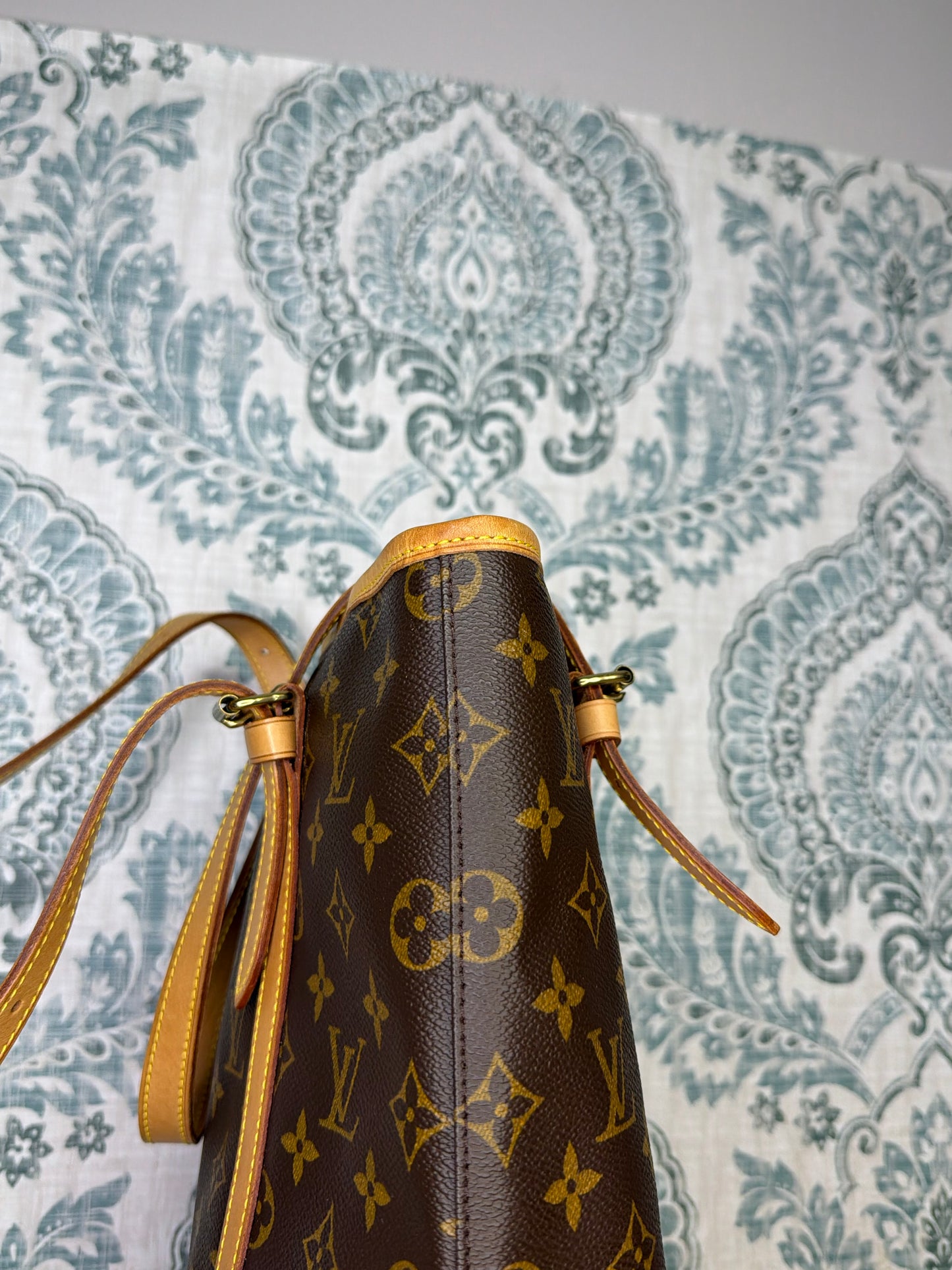 Louis Vuitton Bucket GM