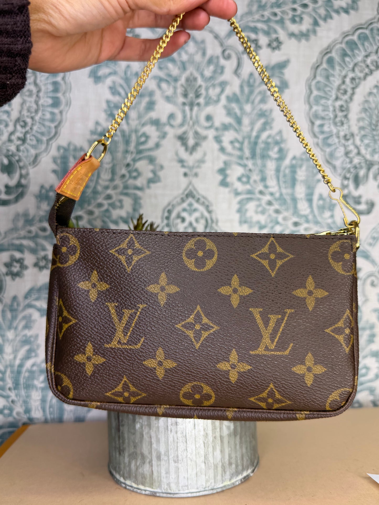Louis Vuitton Monogram Bucket Pochette #4