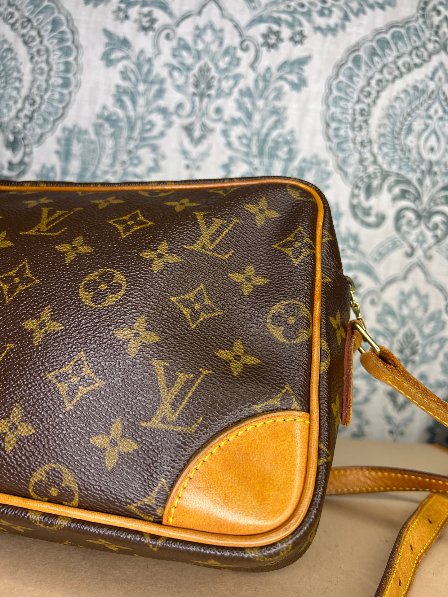 Louis Vuitton Trocadero 27