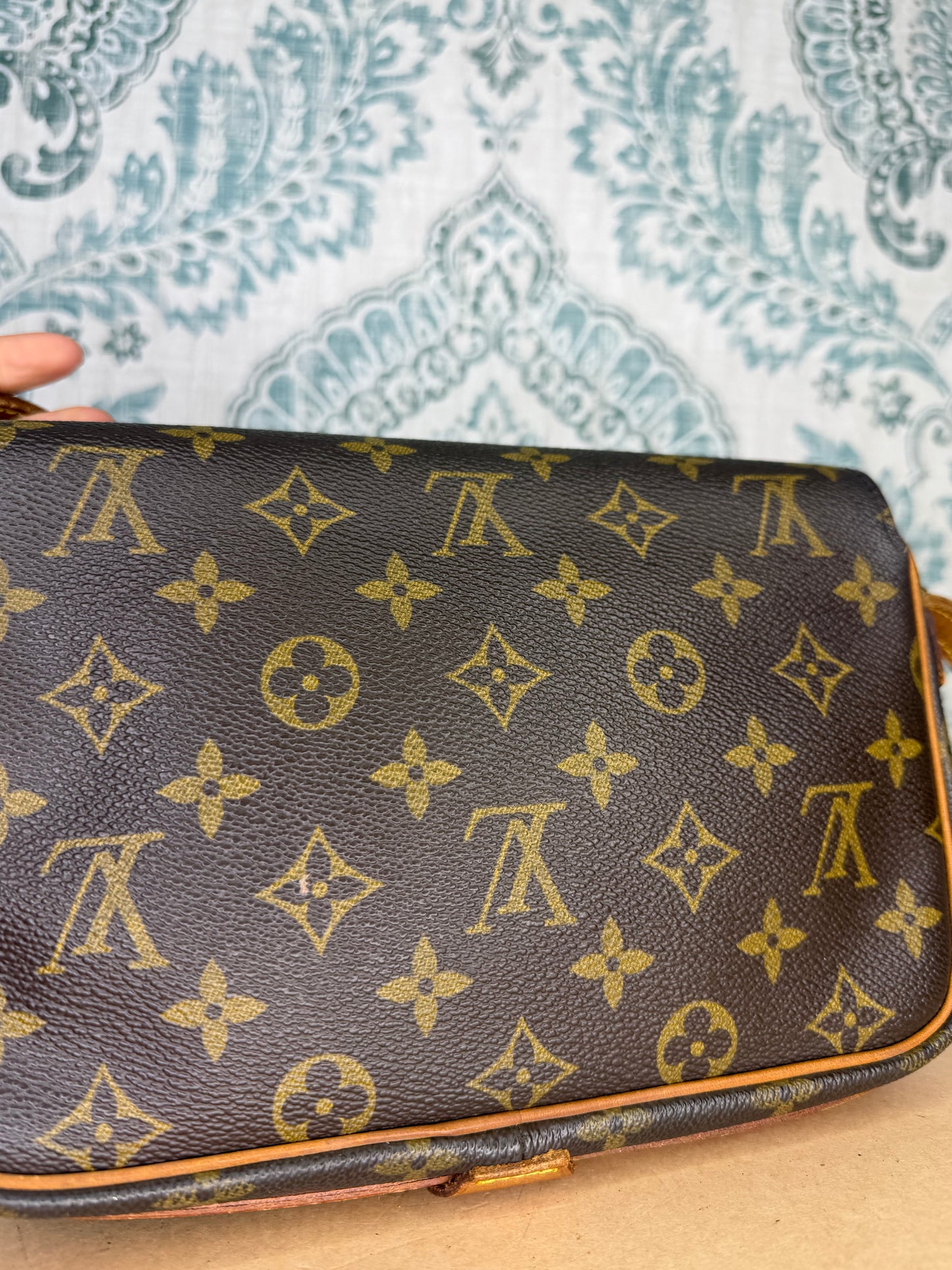 Louis Vuitton Saint Germain 24