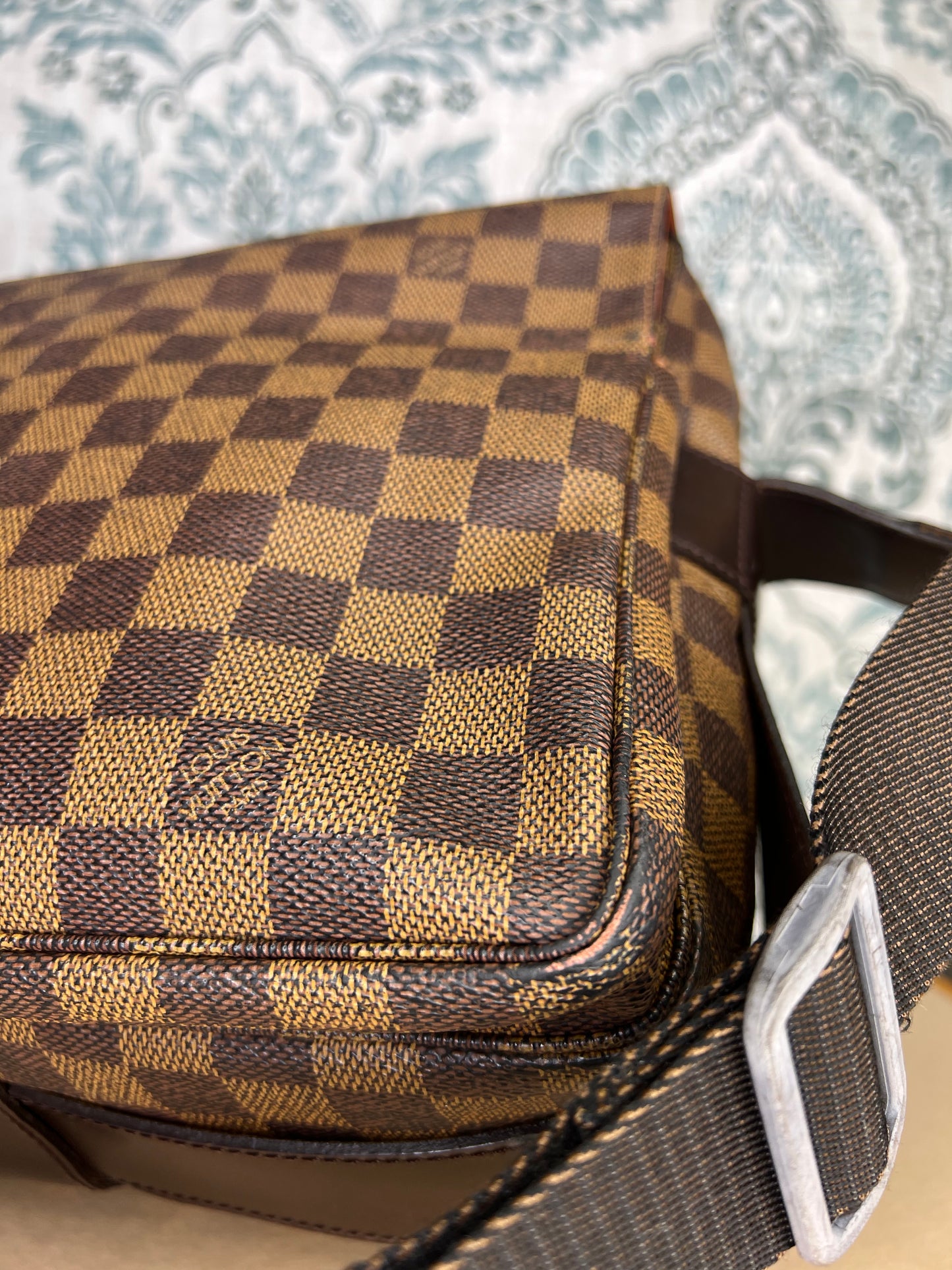 Louis Vuitton Damier Ebene Naviglio