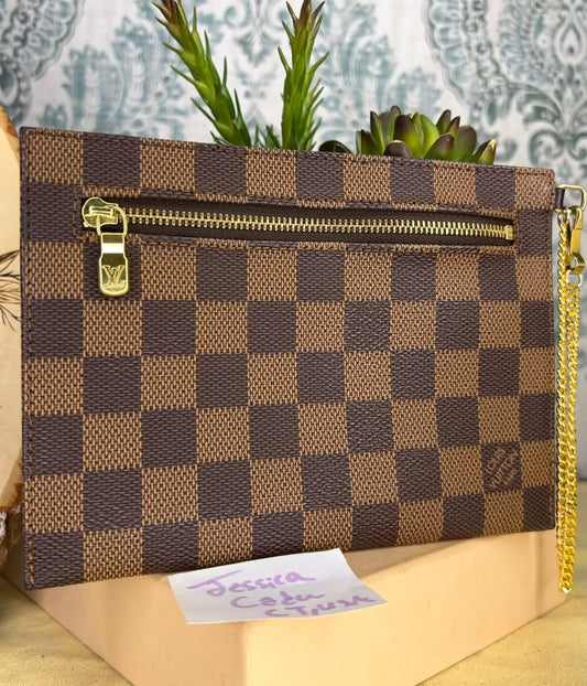 Clifton Pouch