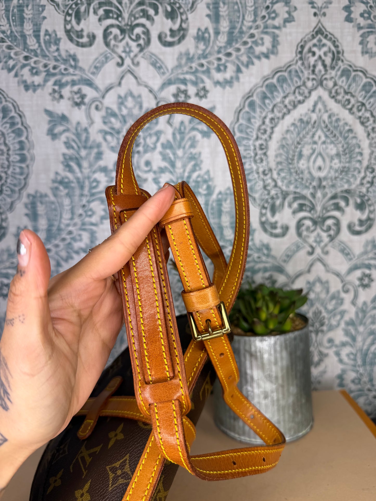 Louis Vuitton Chantilly PM