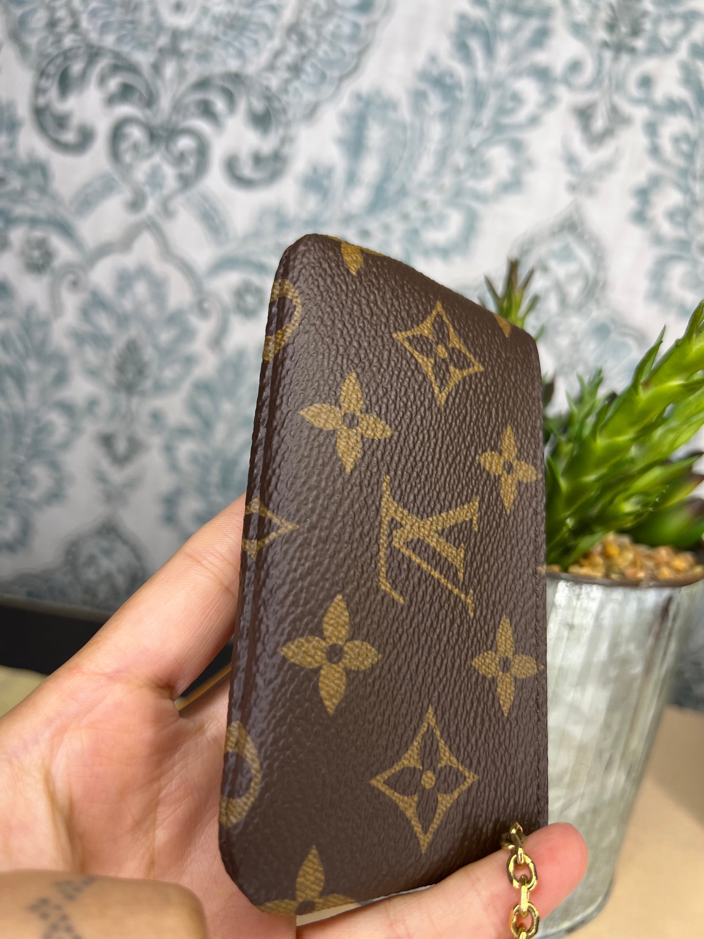 Louis Vuitton Monogram Key Cles