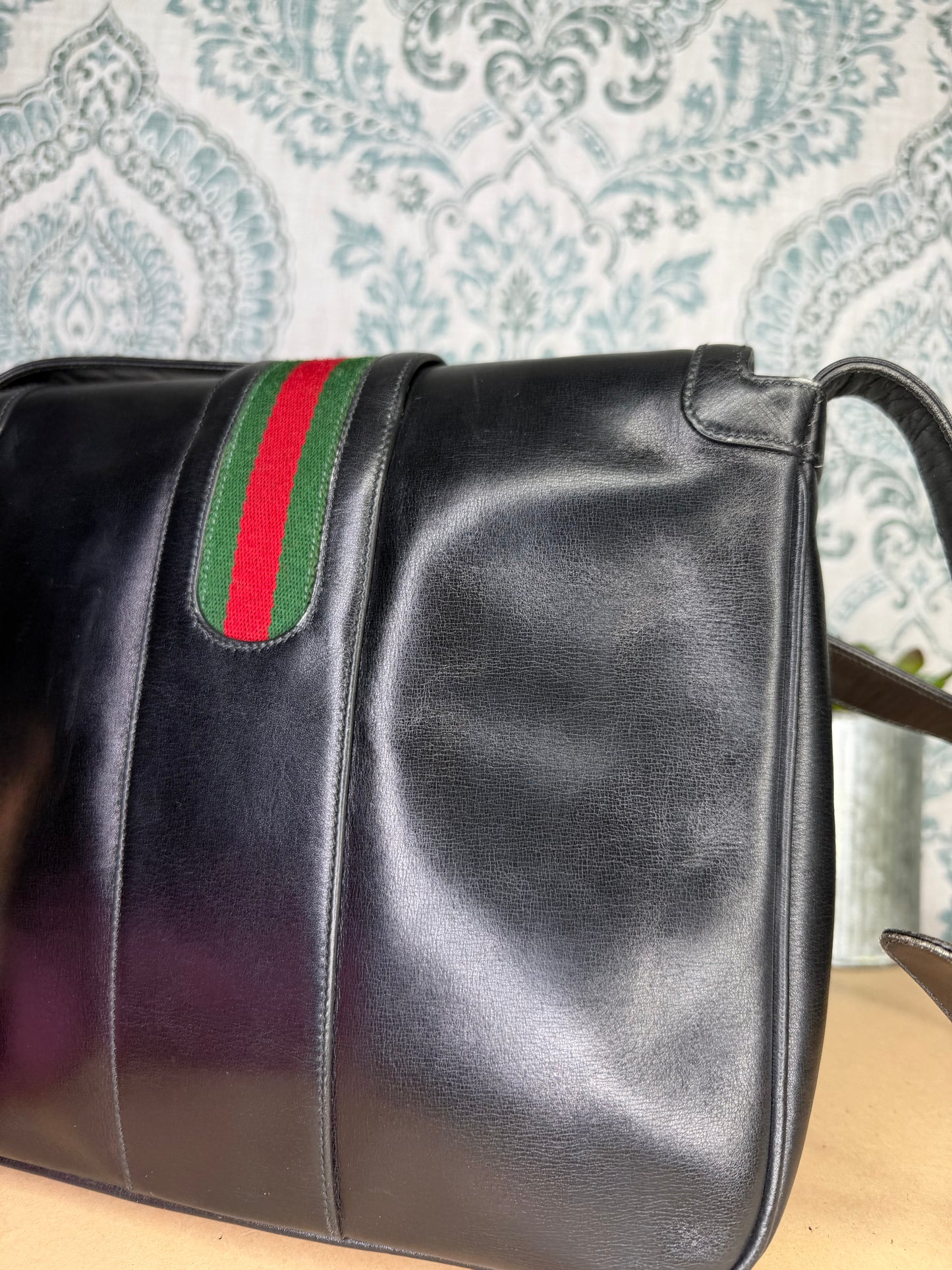 Gucci Vintage Sherry Line Shoulder Bag