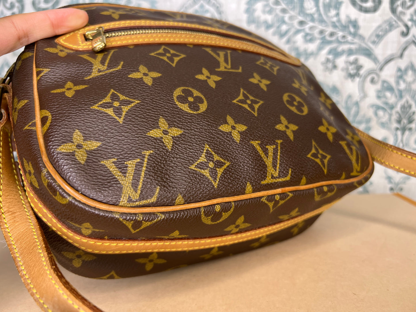 Louis Vuitton Senlis