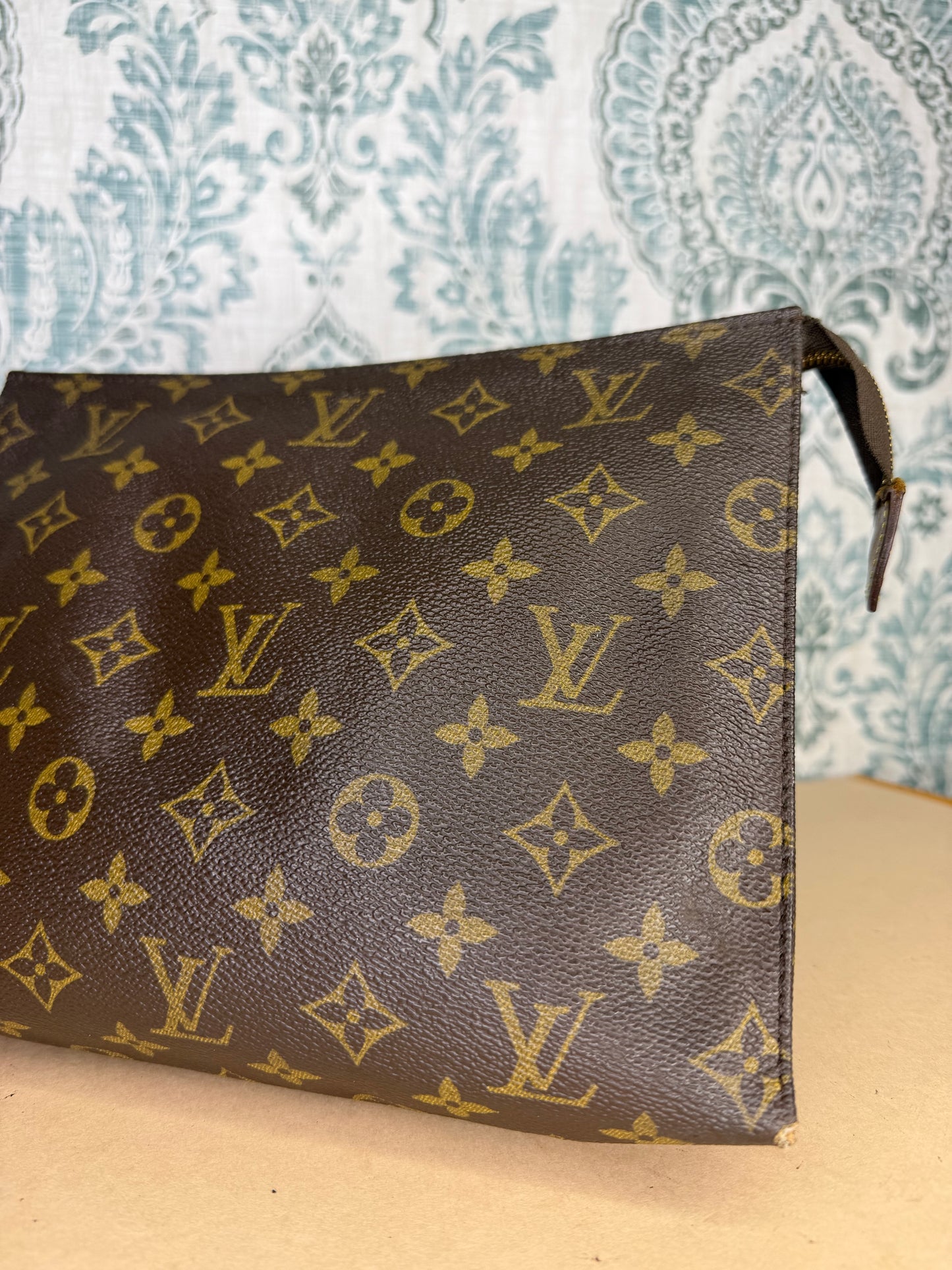 Louis Vuitton Toiletry 26 #1 (needs new zipper)