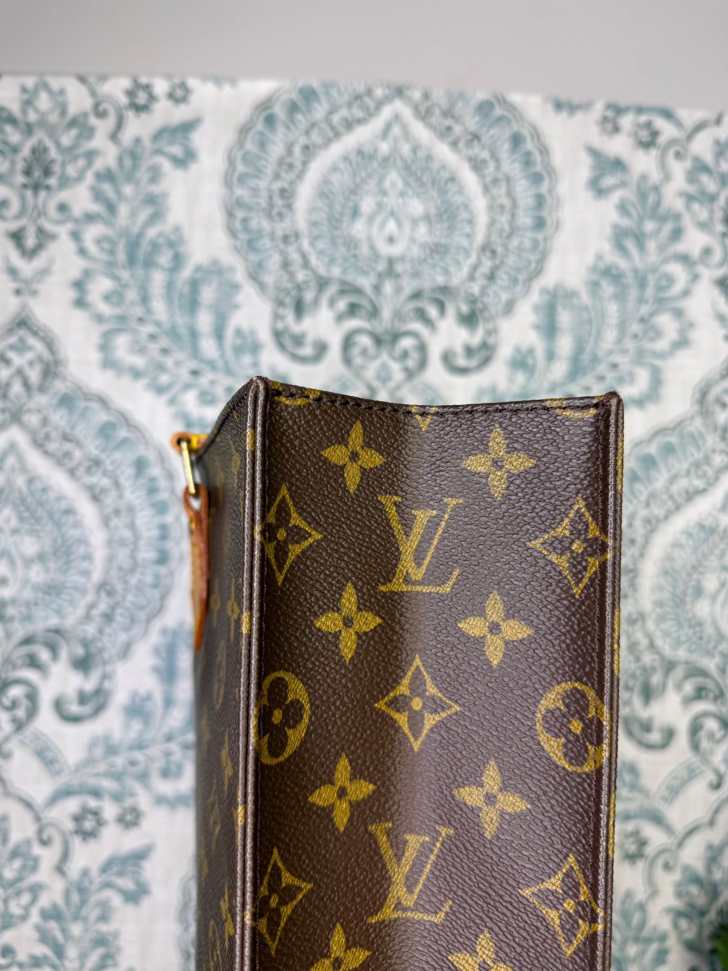 Louis Vuitton Sac Plat