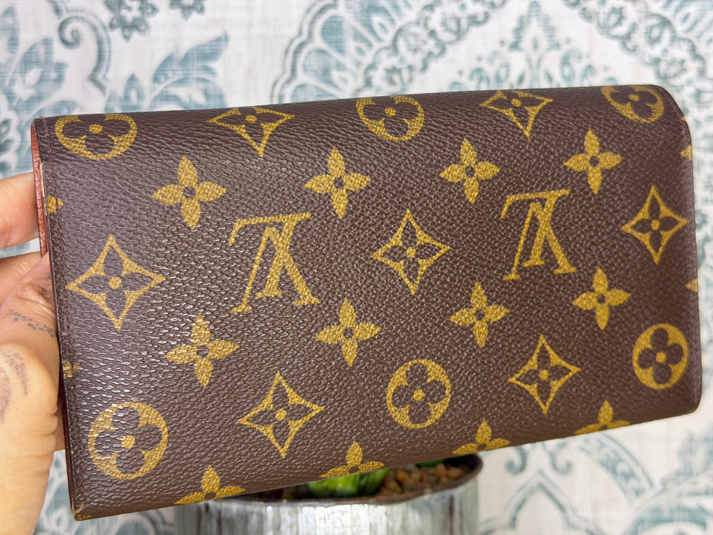 Louis Vuitton Sarah Wallet