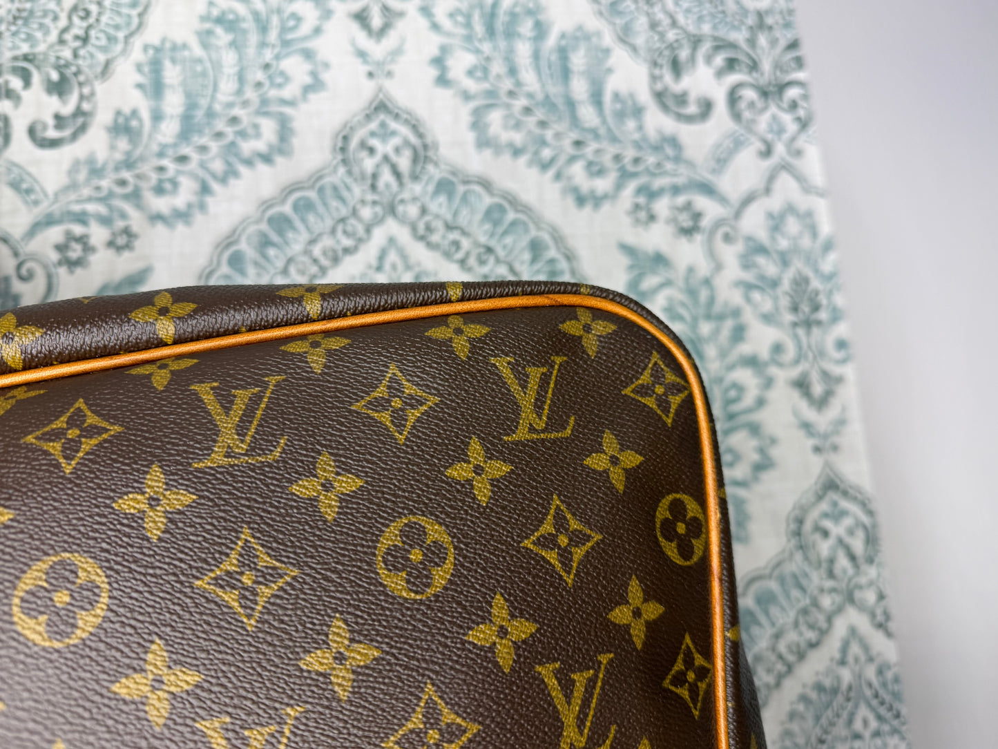 Louis Vuitton Sirius 65 Soft Suitcase/Travel Bag