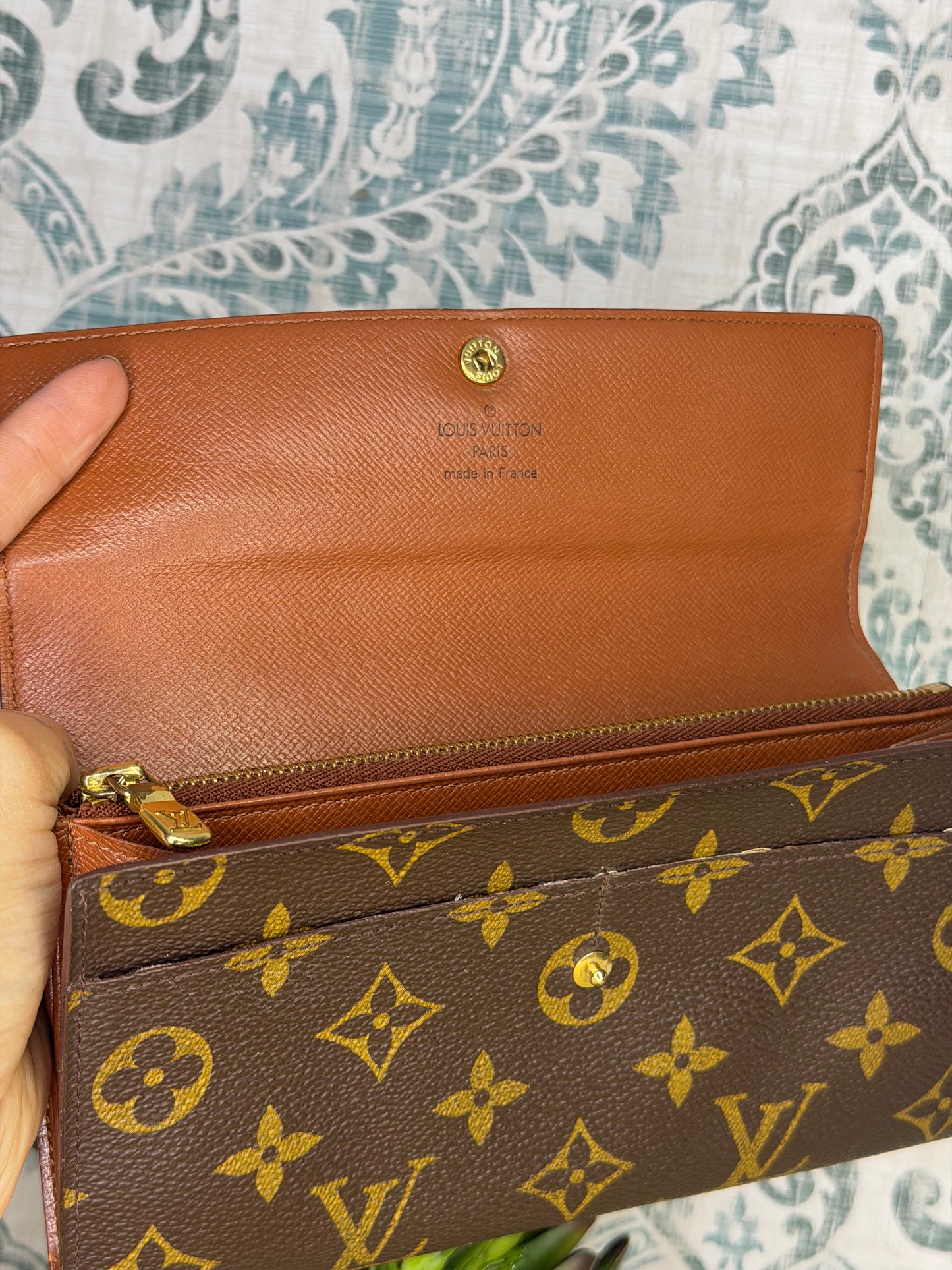 Louis Vuitton Sarah Wallet