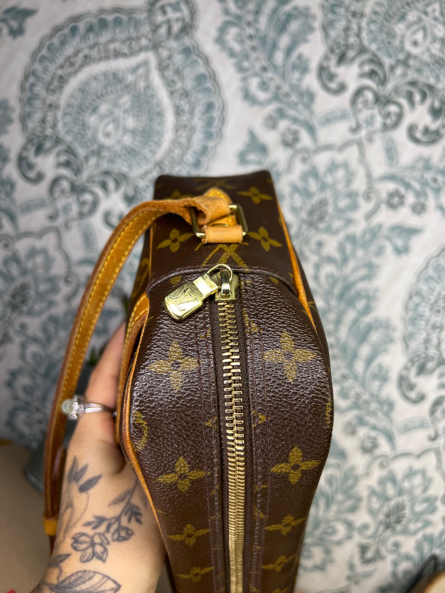 Louis Vuitton Trocadero 27