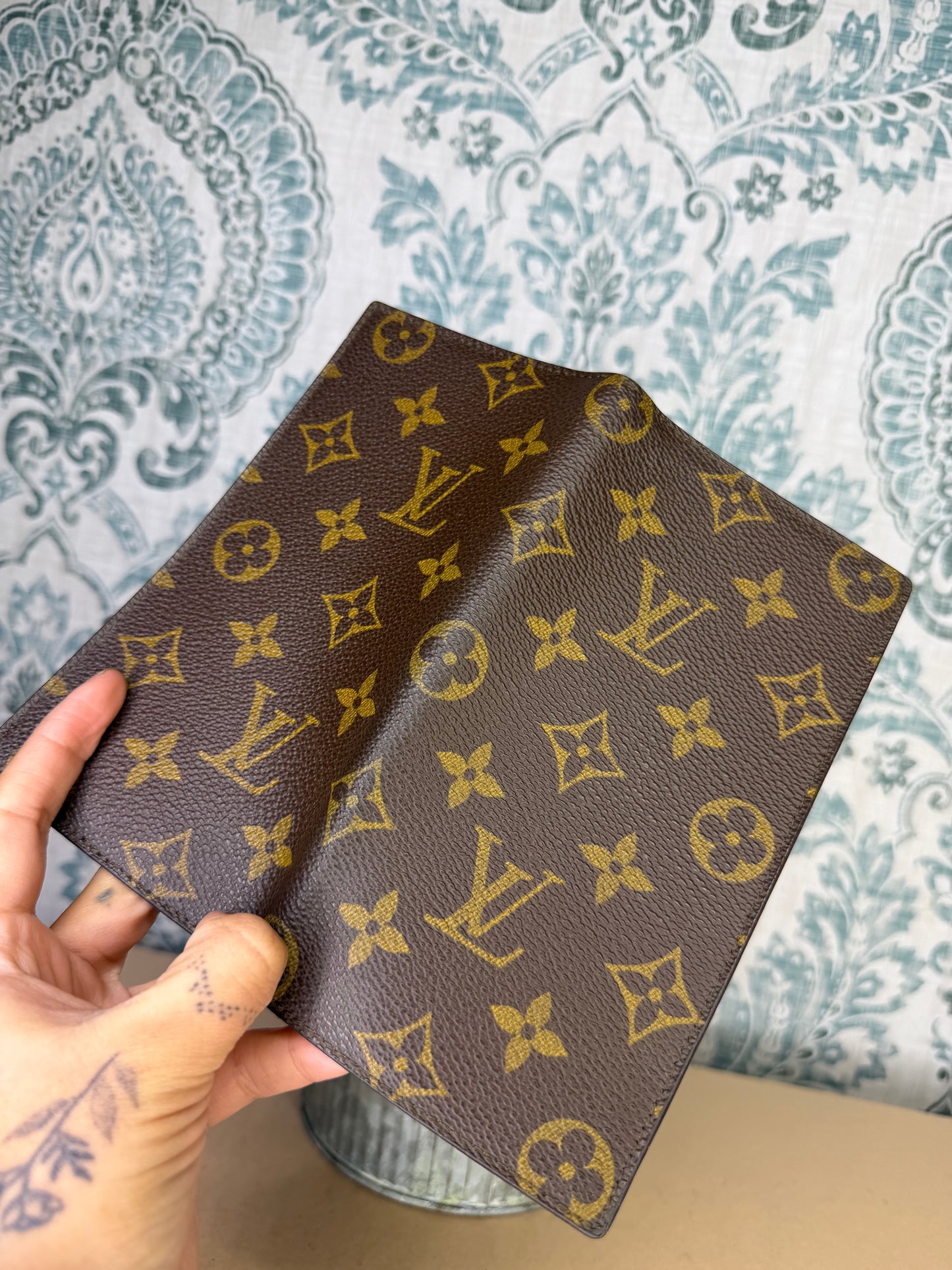 Louis Vuitton Monogram Checkbook Wallet/Cover