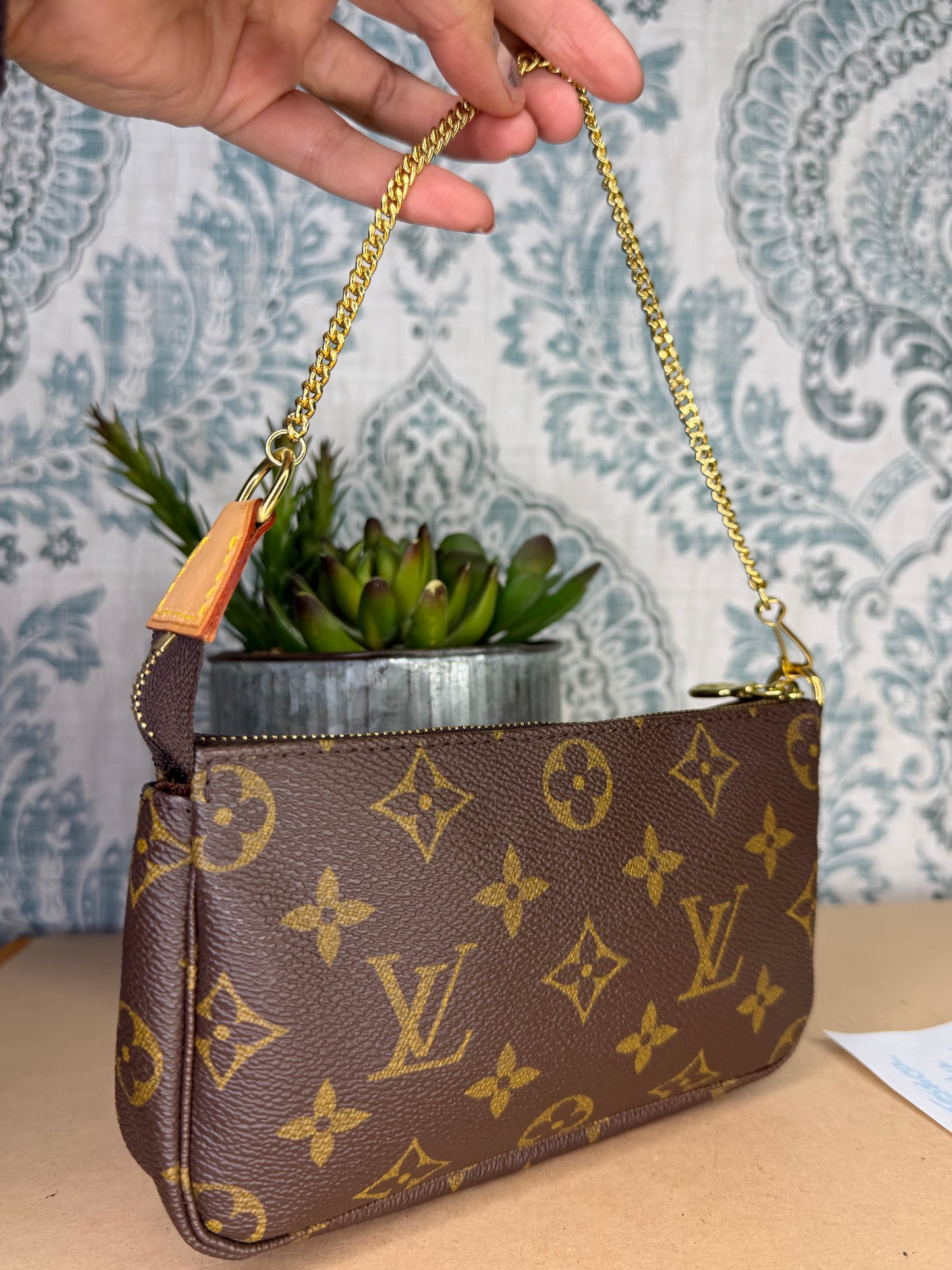 Louis Vuitton Monogram Bucket Pochette #4