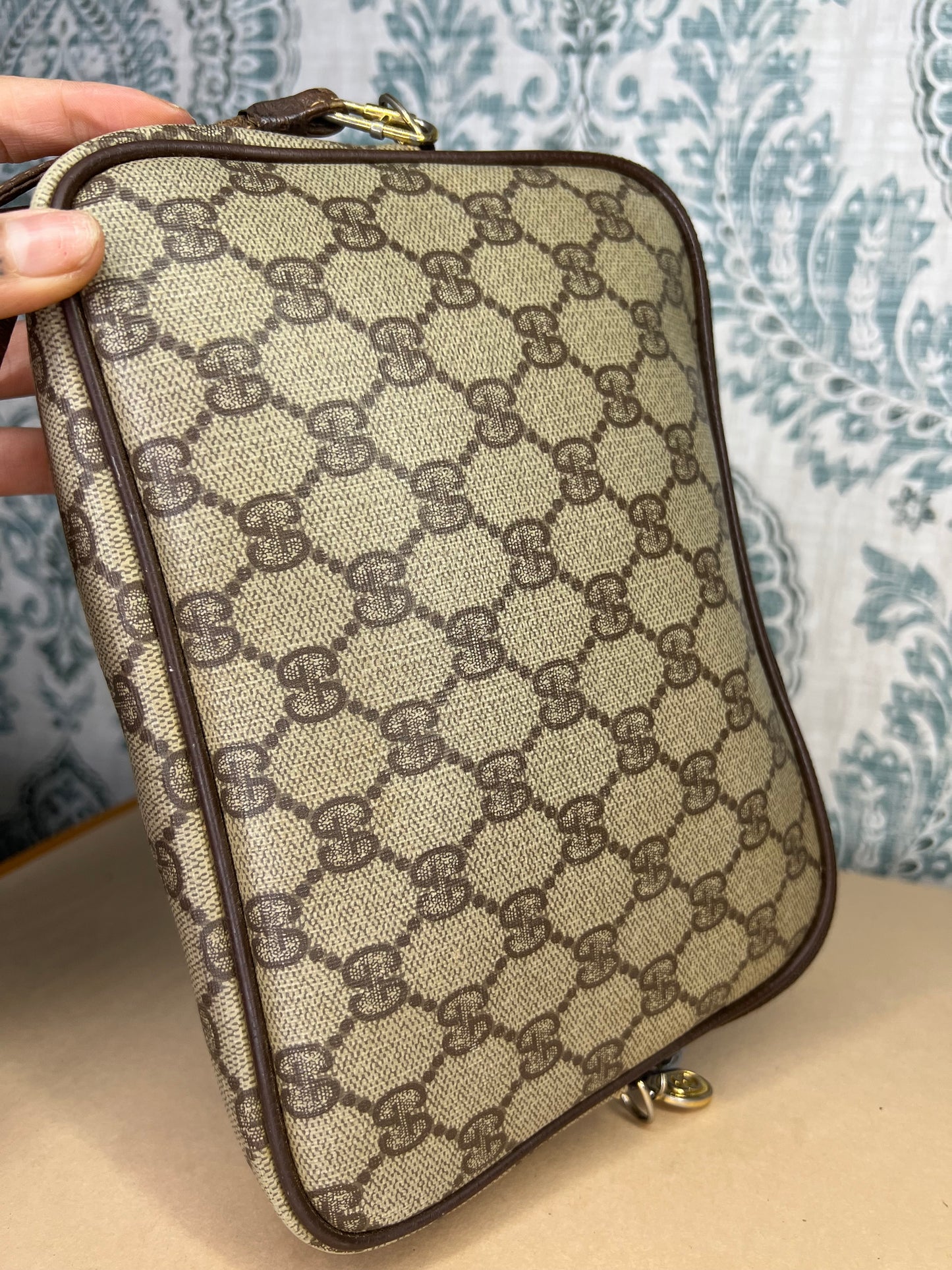 Gucci Supreme Vintage Purse