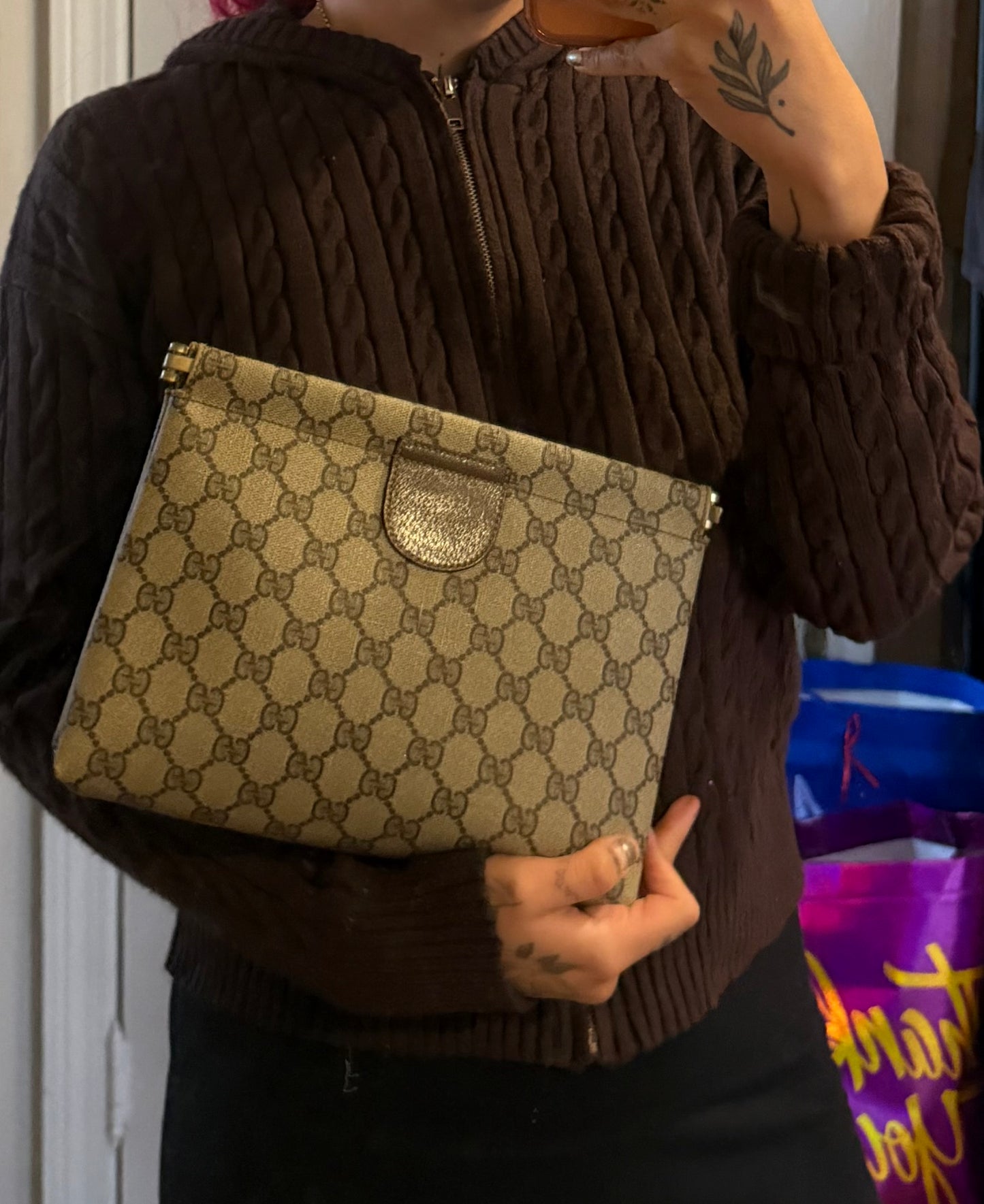 Gucci Supreme Brown Vintage Clutch
