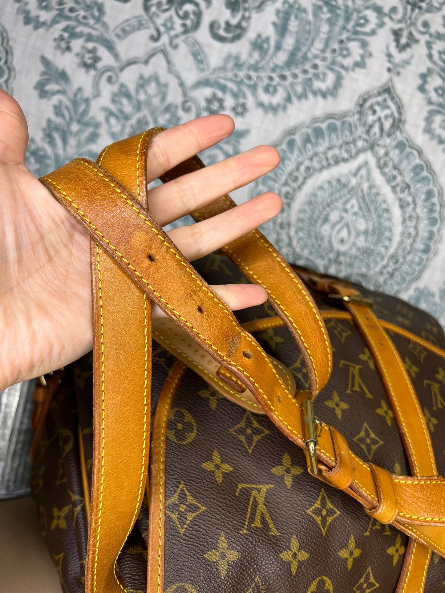 Louis Vuitton Saumur 35