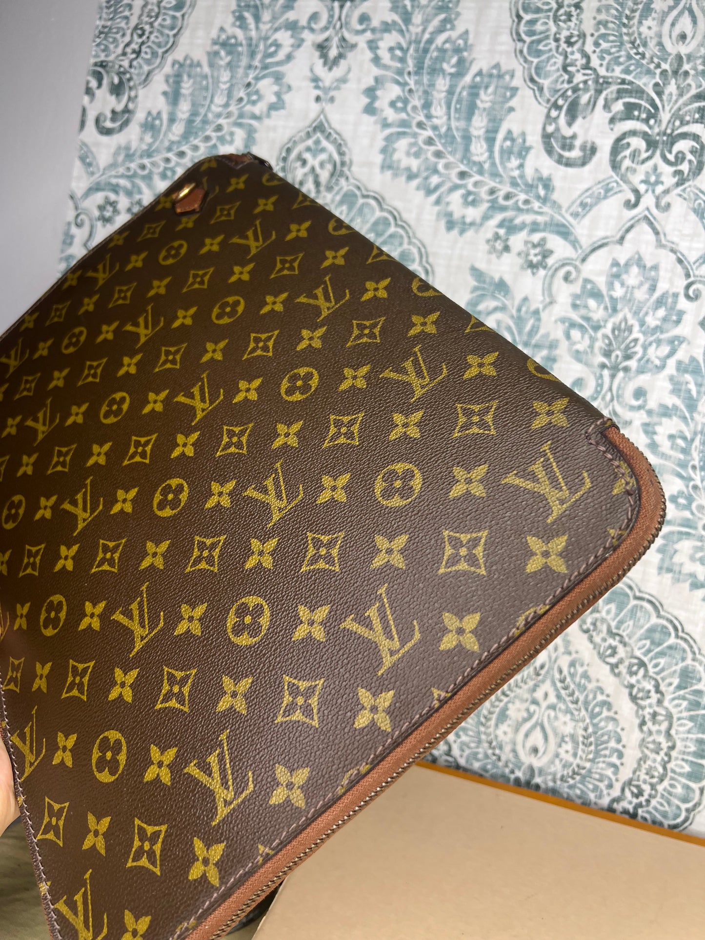Louis Vuitton Portfolio Vintage Case